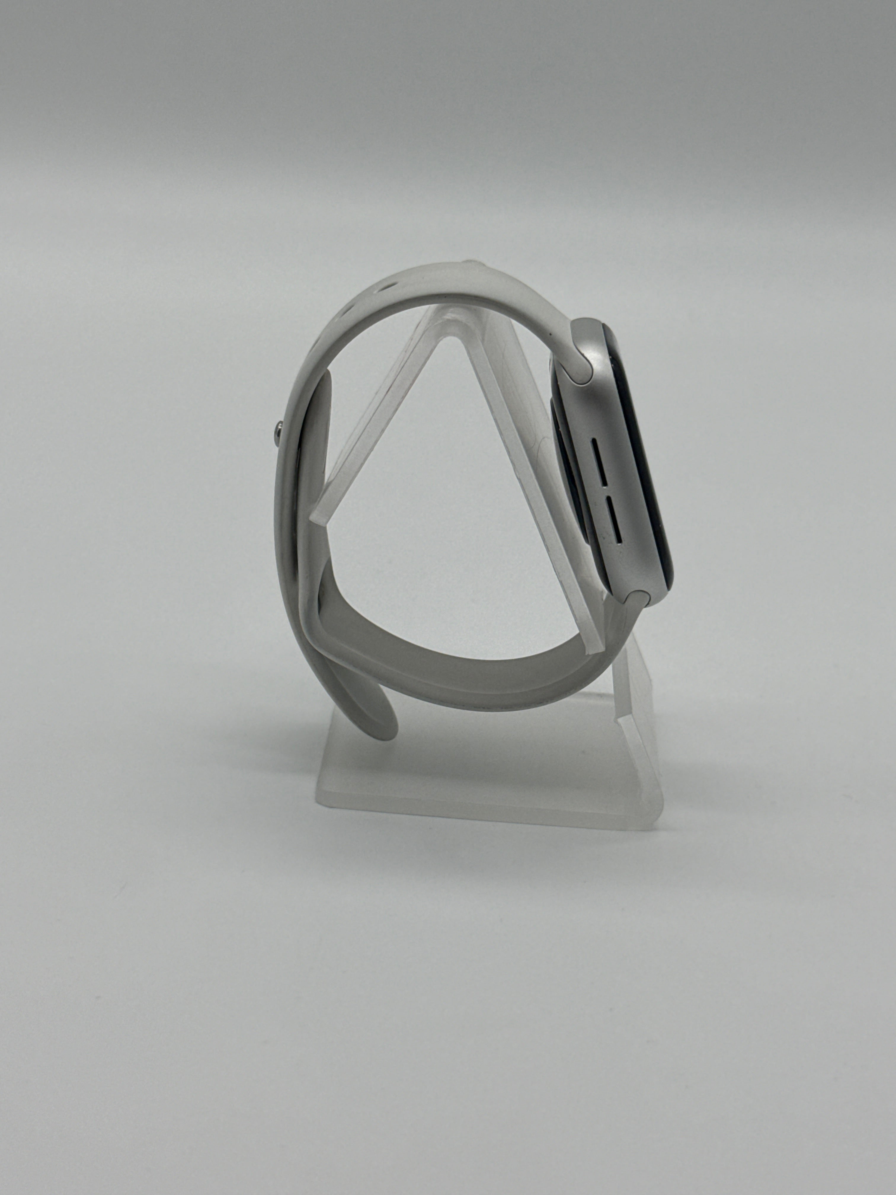 Apple Watch SE 1st Gen 40MM GPS Silver A2351 with White Sport Band