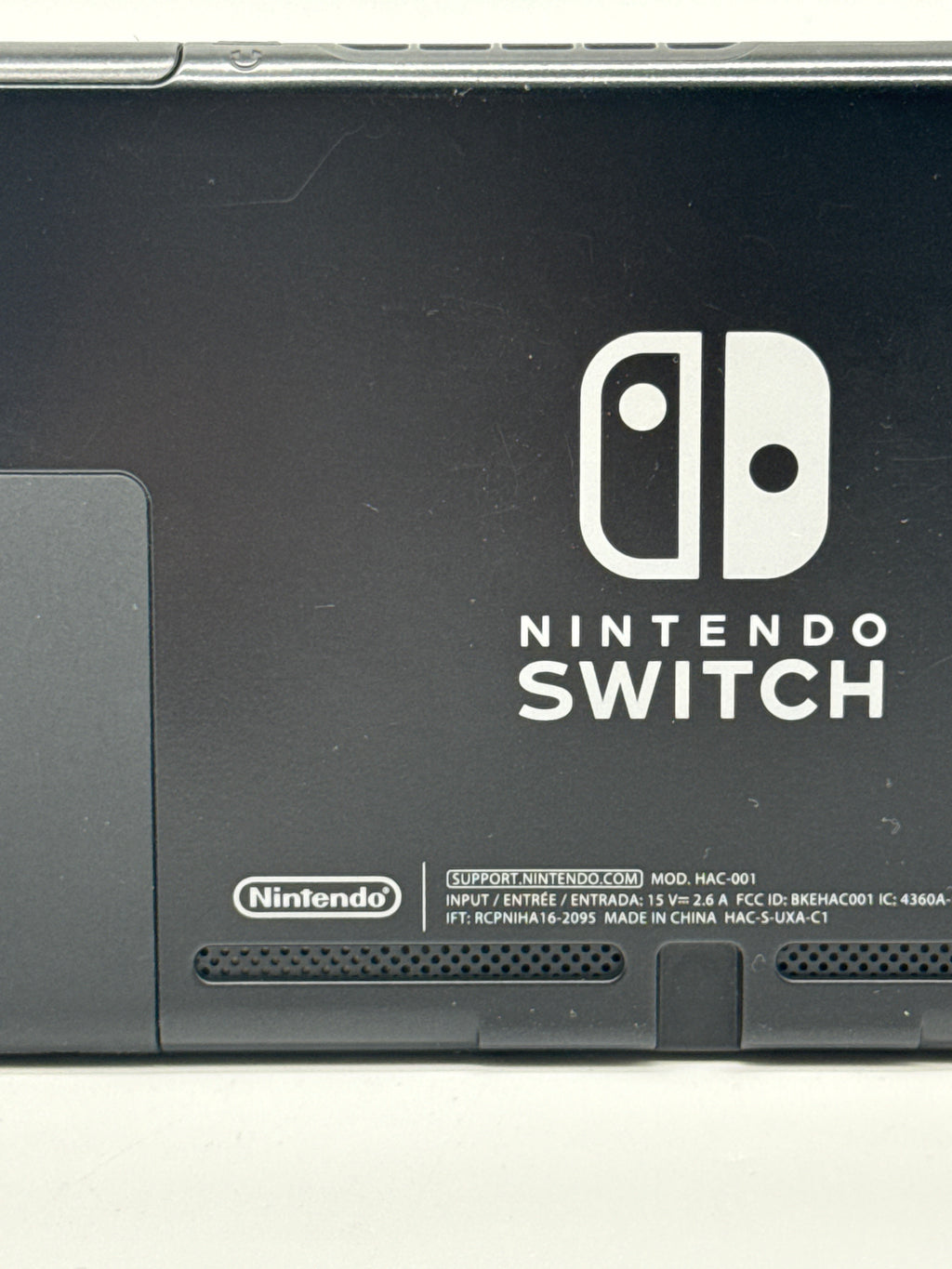 Nintendo Switch V1 Video Game Console HAC-001 32 GB Used w/ Case