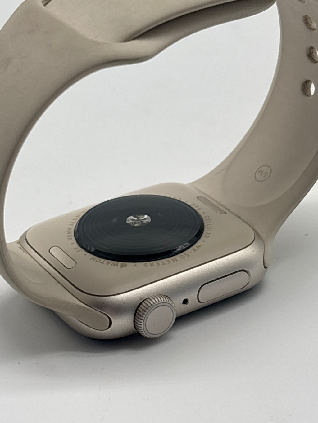 Apple Watch SE 3rd Gen 40mm Silver Aluminum GPS + Cellular A3326 - Used