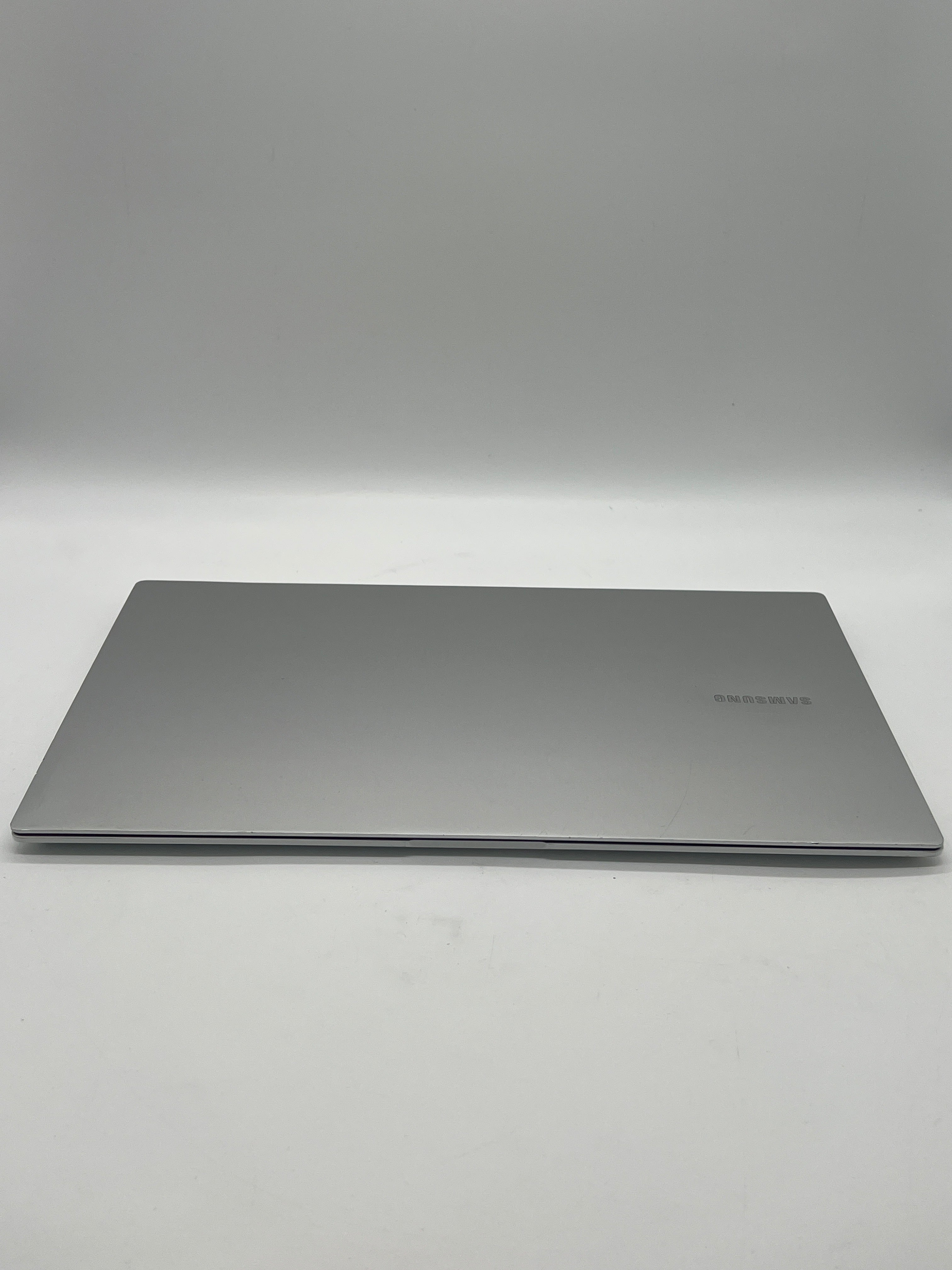 SAMSUNG Galaxy BookPro i7-1165G7 16GB RAM 512GB SSD - Used
