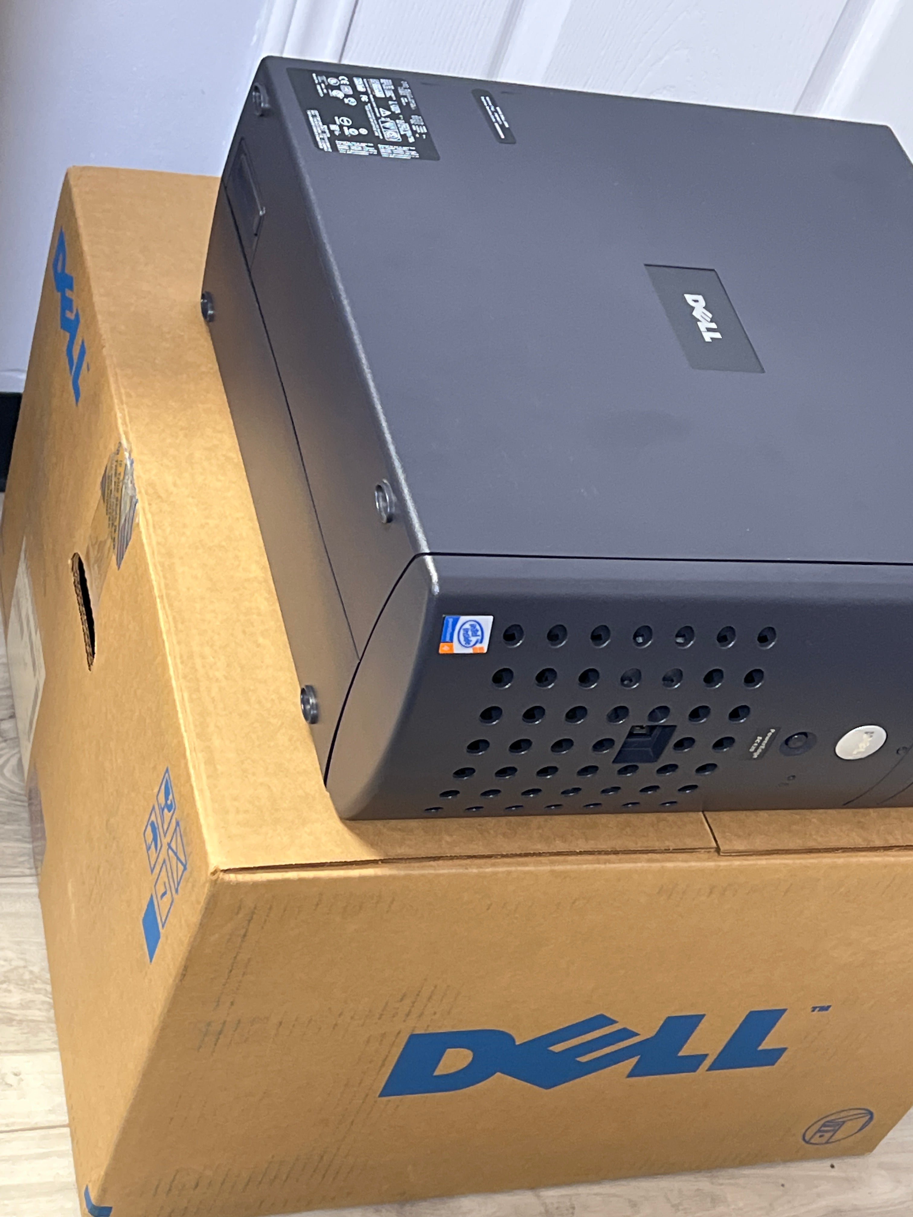 Dell PowerEdge SC-420 Tower Server 512MB RAM 80GB HDD - New Open Box