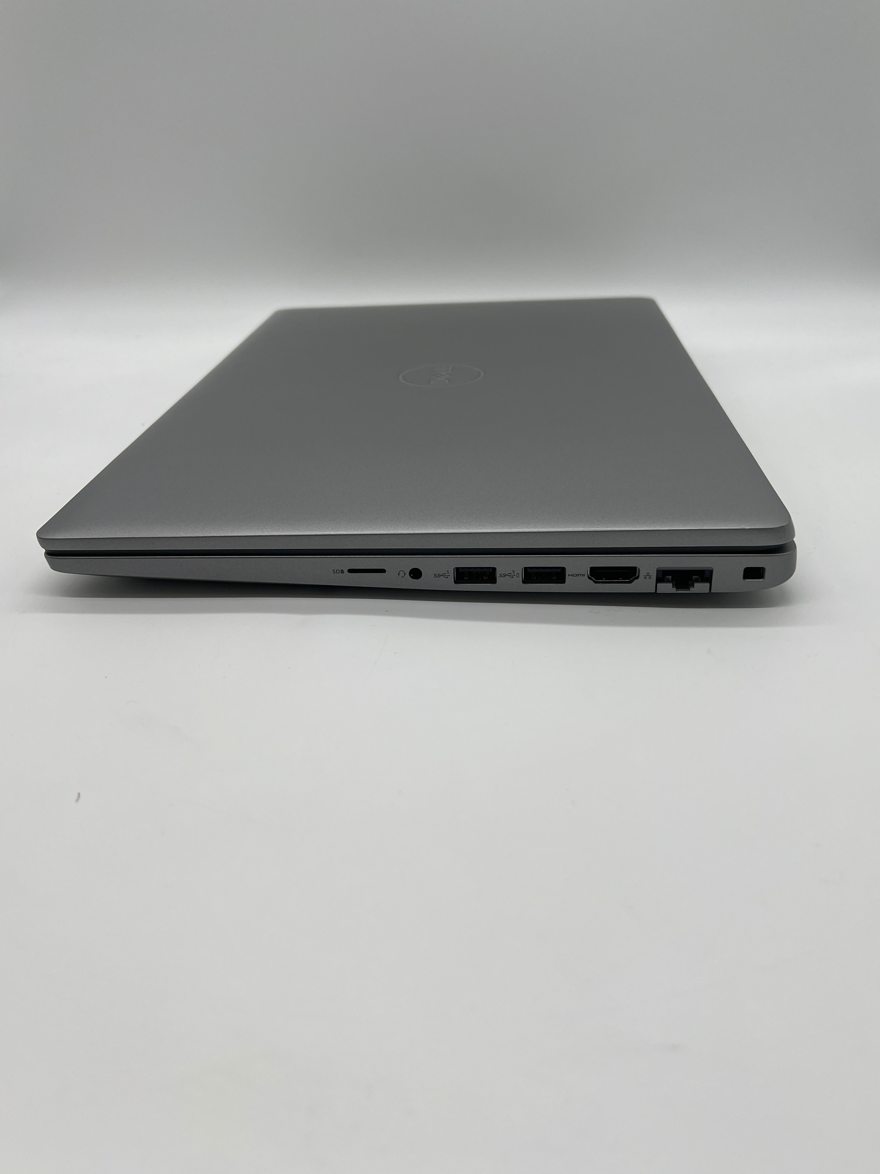 Dell Latitude 5550 15.6” Core Ultra 7 165U 32GB RAM 512GB SSD Silver Used