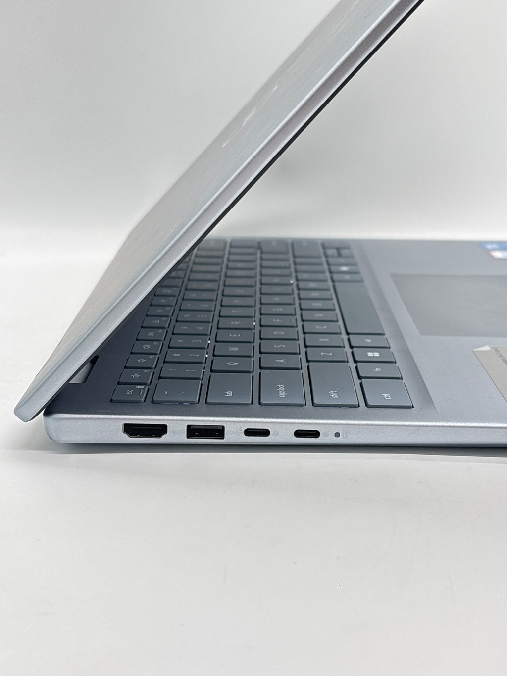 Dell Inspiron 14 2-in-1 Core 5 120U 8GB RAM 512GB SSD - Used