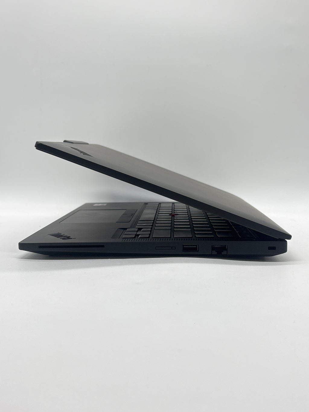 Lenovo ThinkPad T14 Gen 5 Ryzen 5 PRO 8540U 32GB RAM 512GB SSD - For Parts (Read)