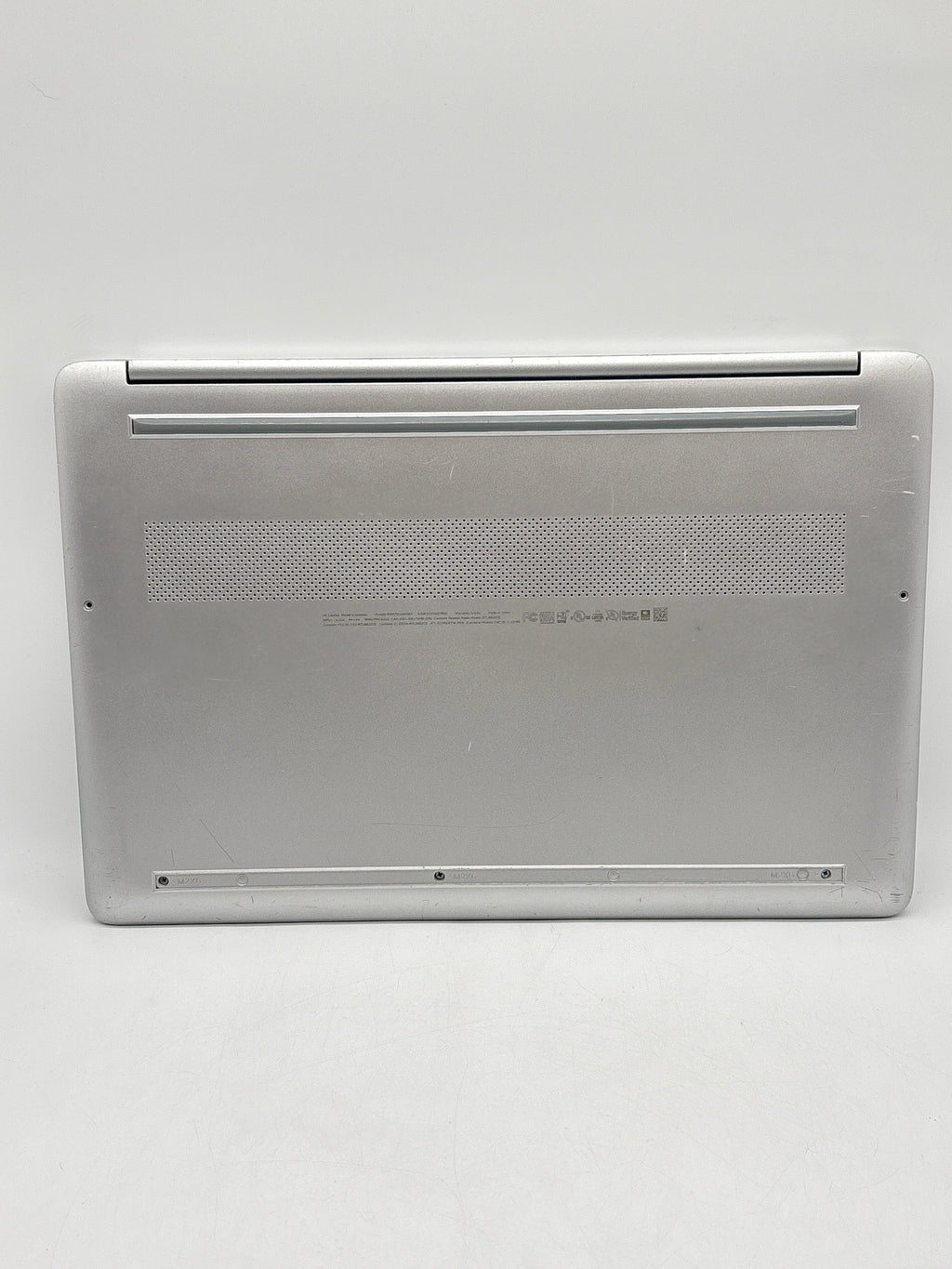 HP 15-dy1051wm i5-1035G1 8GB RAM 256GB SSD - For Parts (Small Cracks on Corners)
