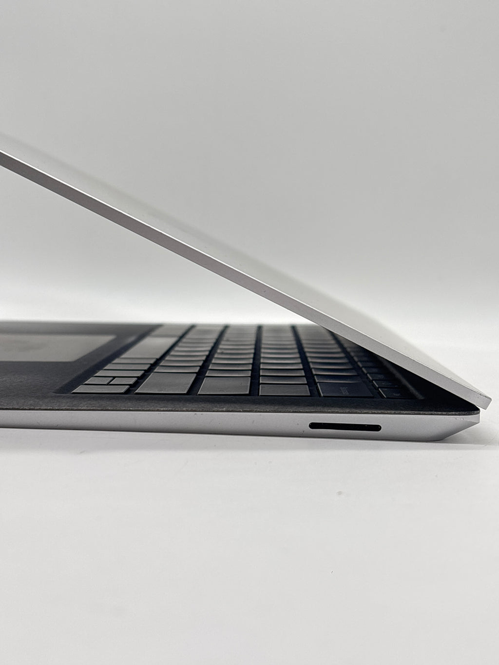 Microsoft Surface Laptop 3 1867 i5-1035G7 8GB RAM 128GB SSD