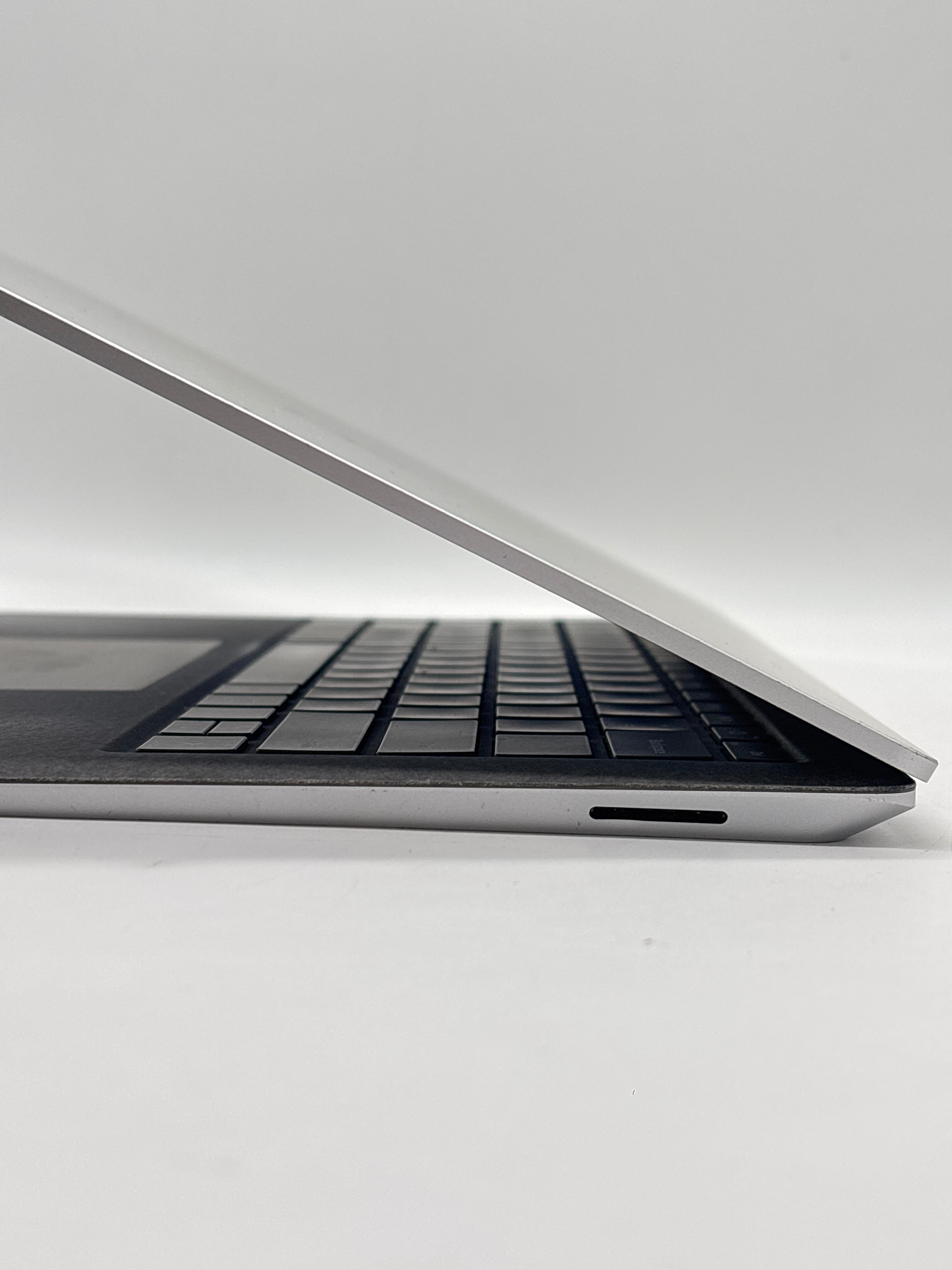 Microsoft Surface Laptop 3 1867 i5-1035G7 8GB RAM 128GB SSD