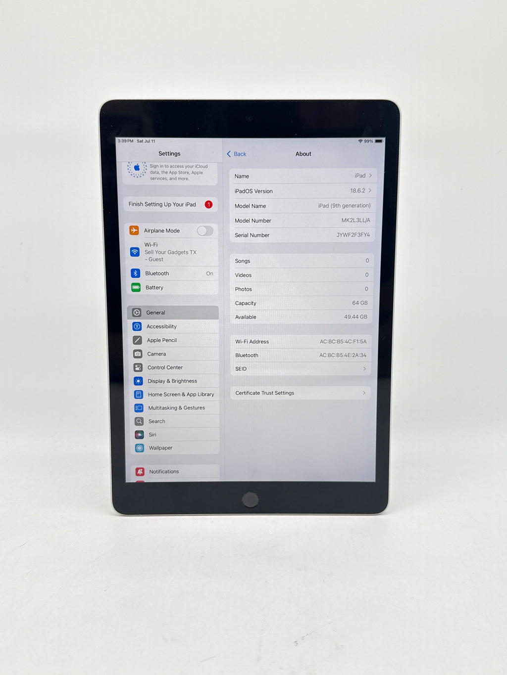Apple iPad 9th Gen A2602 64GB Wi-Fi with Apple Pencil - Used