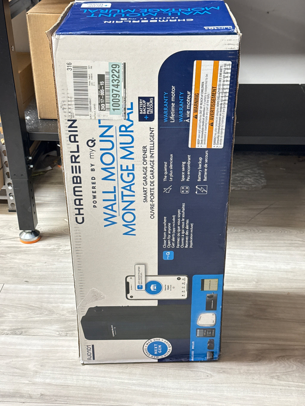 Chamberlain RJ0101 Smart Garage Door Opener w/Battery Back Up - New In Box