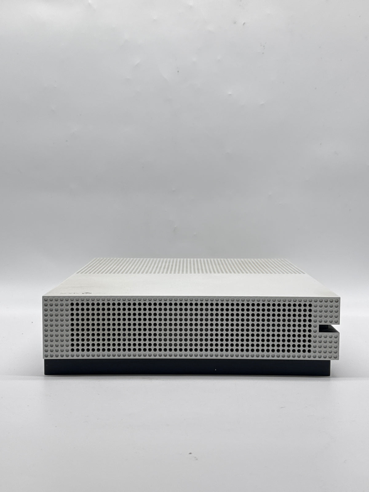 Microsoft Xbox One S 500GB HDD White Console 4K Blu-ray 1 Controller - Used