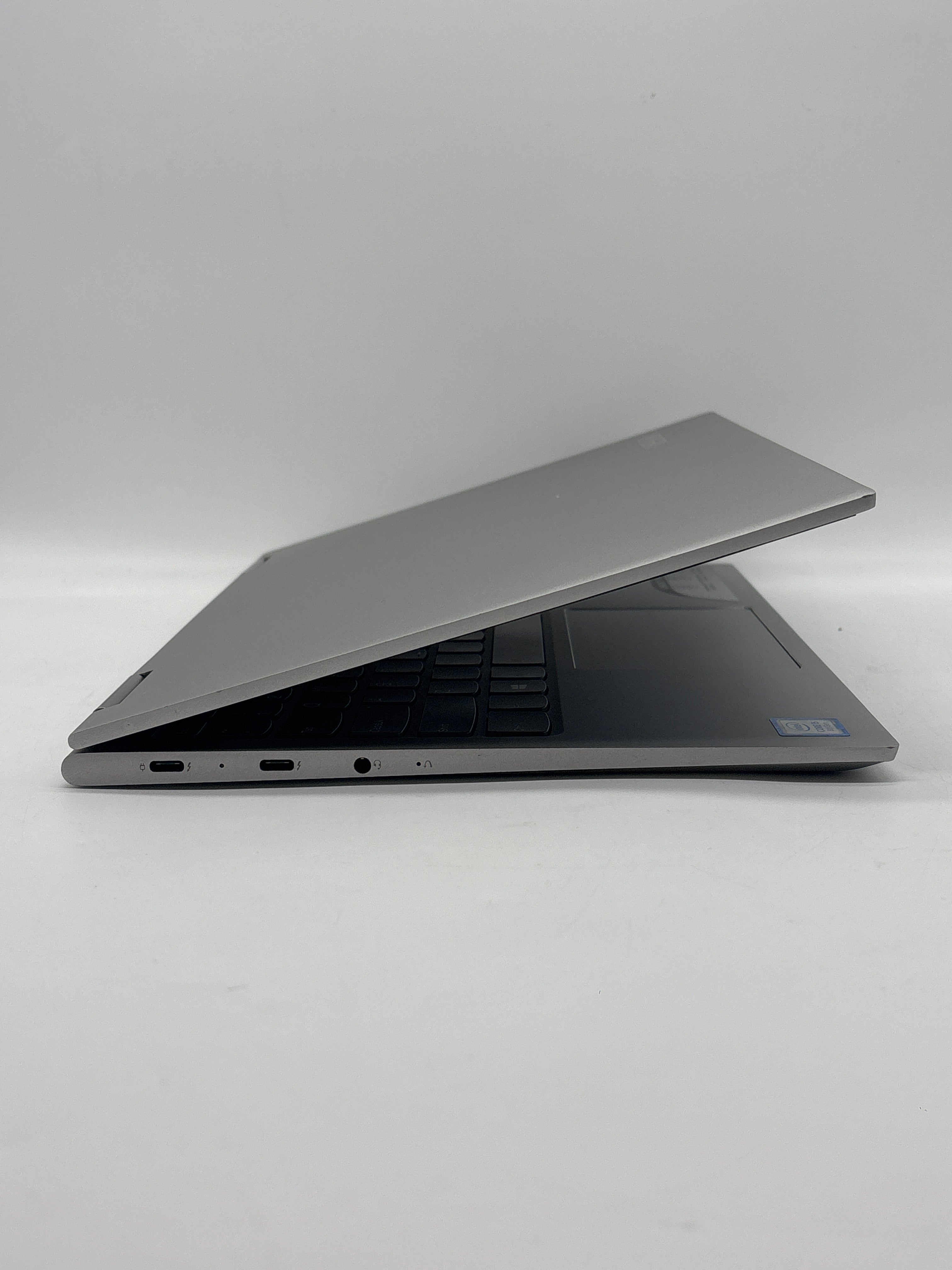 Lenovo Yoga 730-13IKB 2-in-1 i5-8250U 8GB RAM 256GB SSD Used