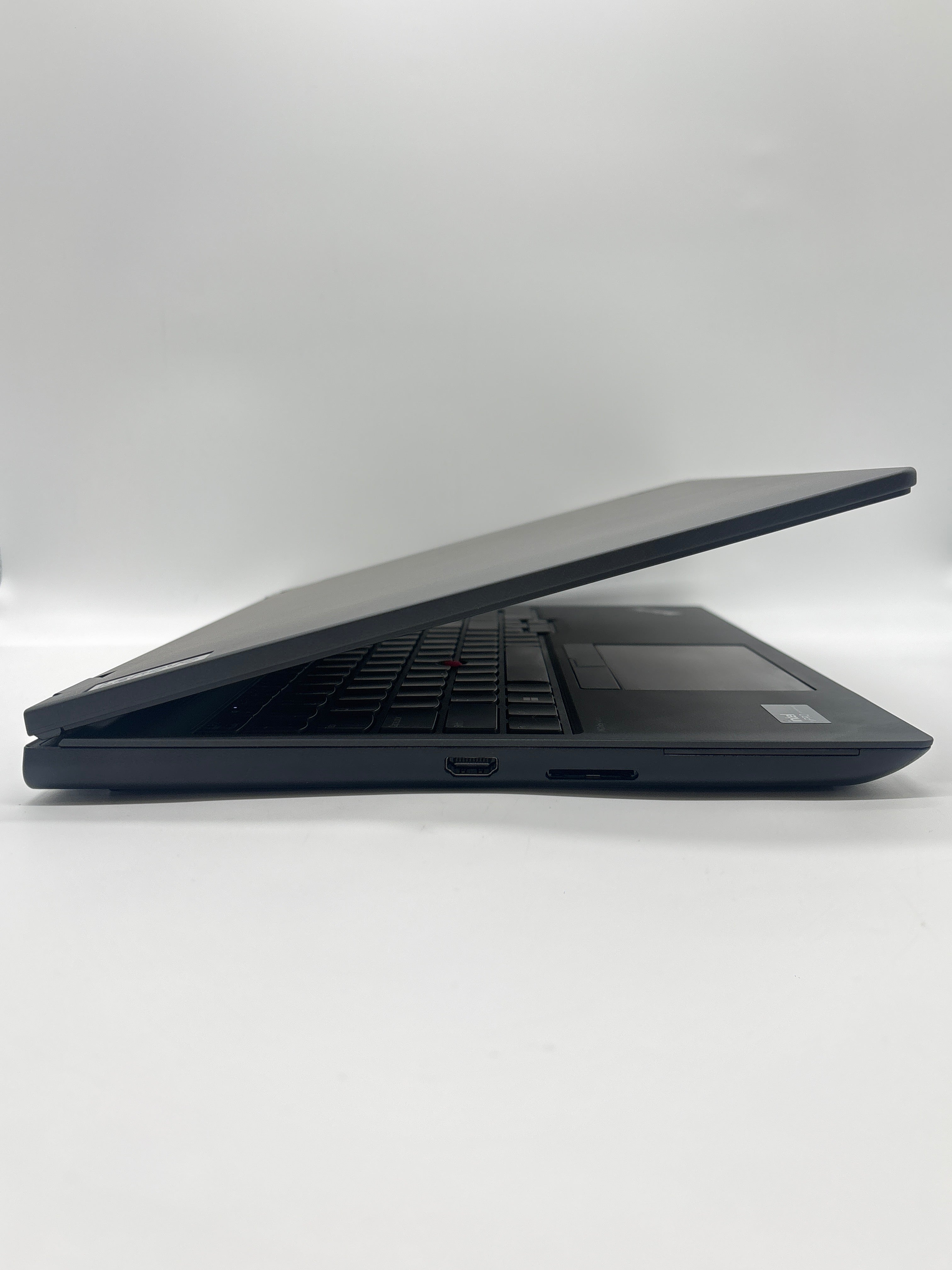 Lenovo ThinkPad P16v Gen 2 Ultra 7 165H 32GB RAM 512GB SSD RTX 2000 Ada  - Warranty