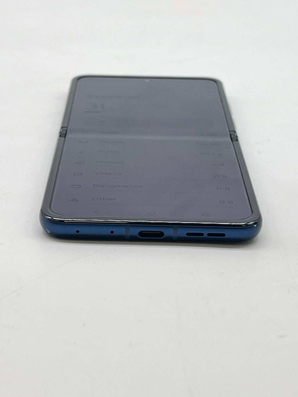 Motorola Razr 2025 256GB T-Mobile Gibraltar Sea - Used