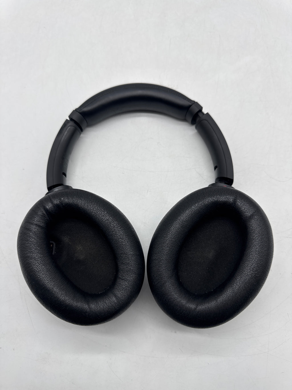 Sony WH-1000XM4 Wireless Noise Canceling Headphones Black Read