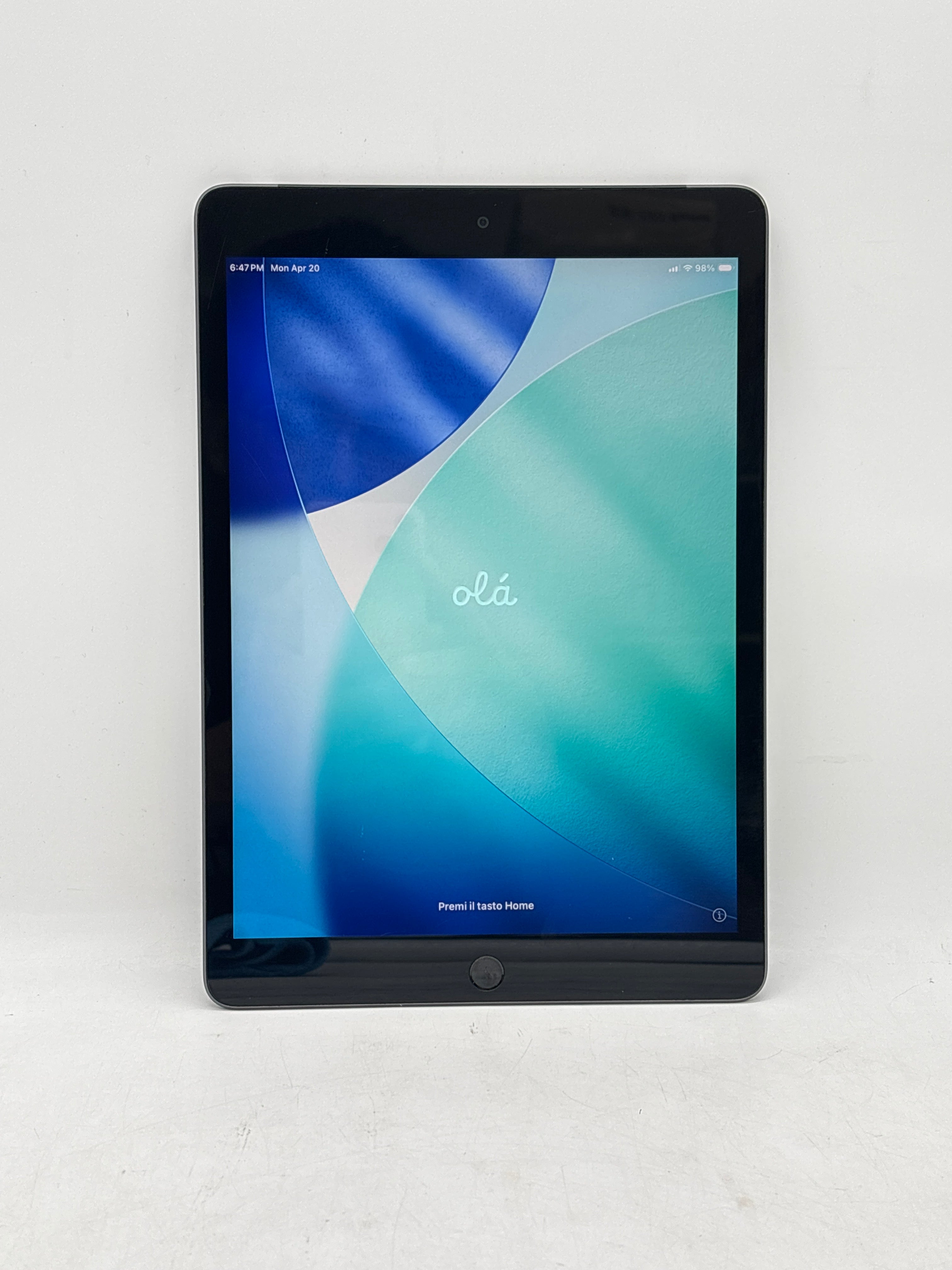 Apple iPad 9th Gen 64GB Wi-Fi + 4G Unlocked - Remotely Managed