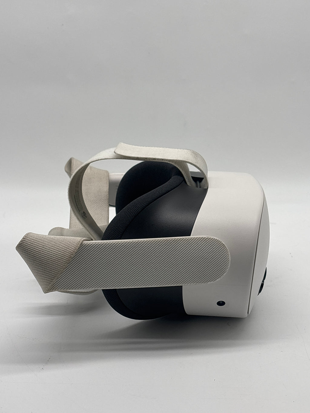 Meta Quest 3S 128GB Standalone VR Headset White - Used