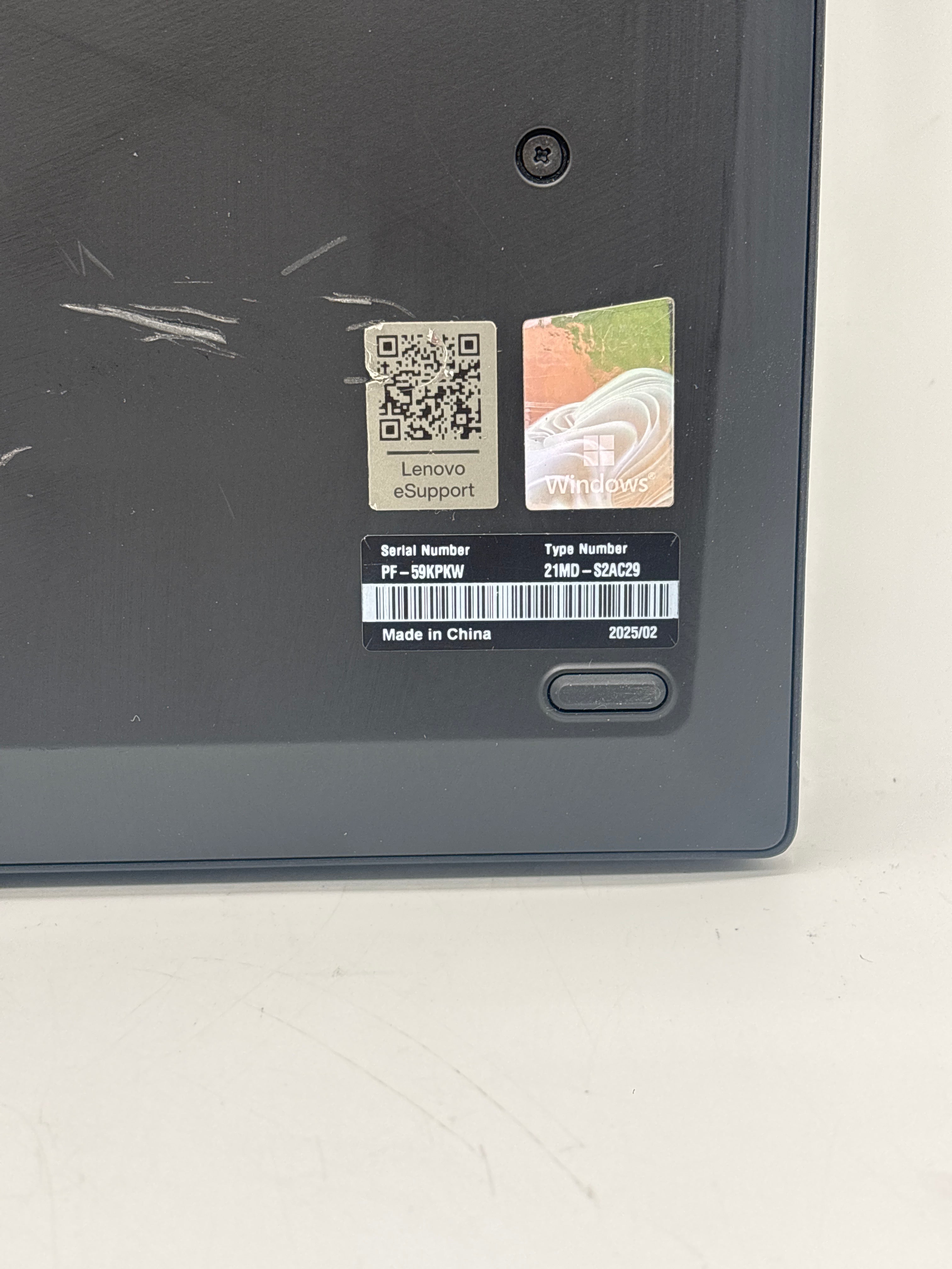 Lenovo ThinkPad T14 Gen 5 Ryzen 5 PRO 8540U 32GB RAM 512GB SSD - For Parts (Read)