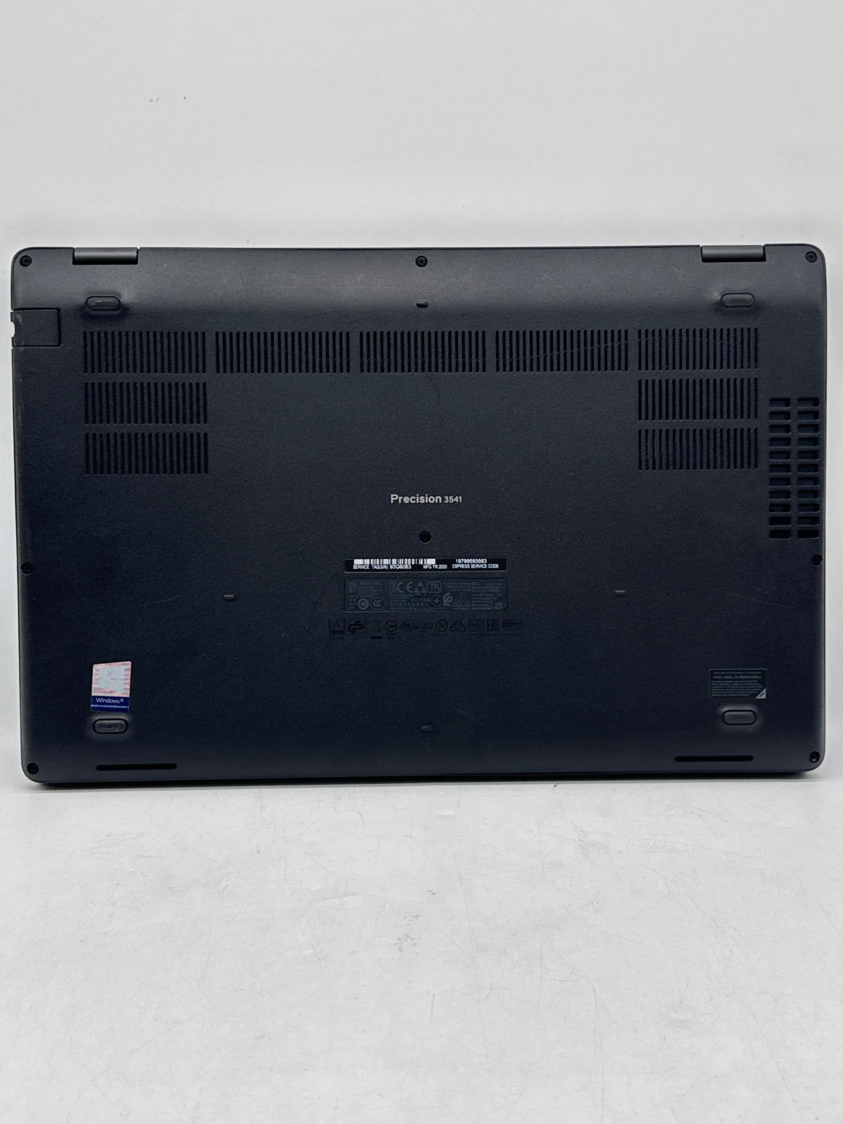 Dell Precision 3541 Core i7 9850H 8GB RAM 512GB SSD Quadro P620 15.6in - Used