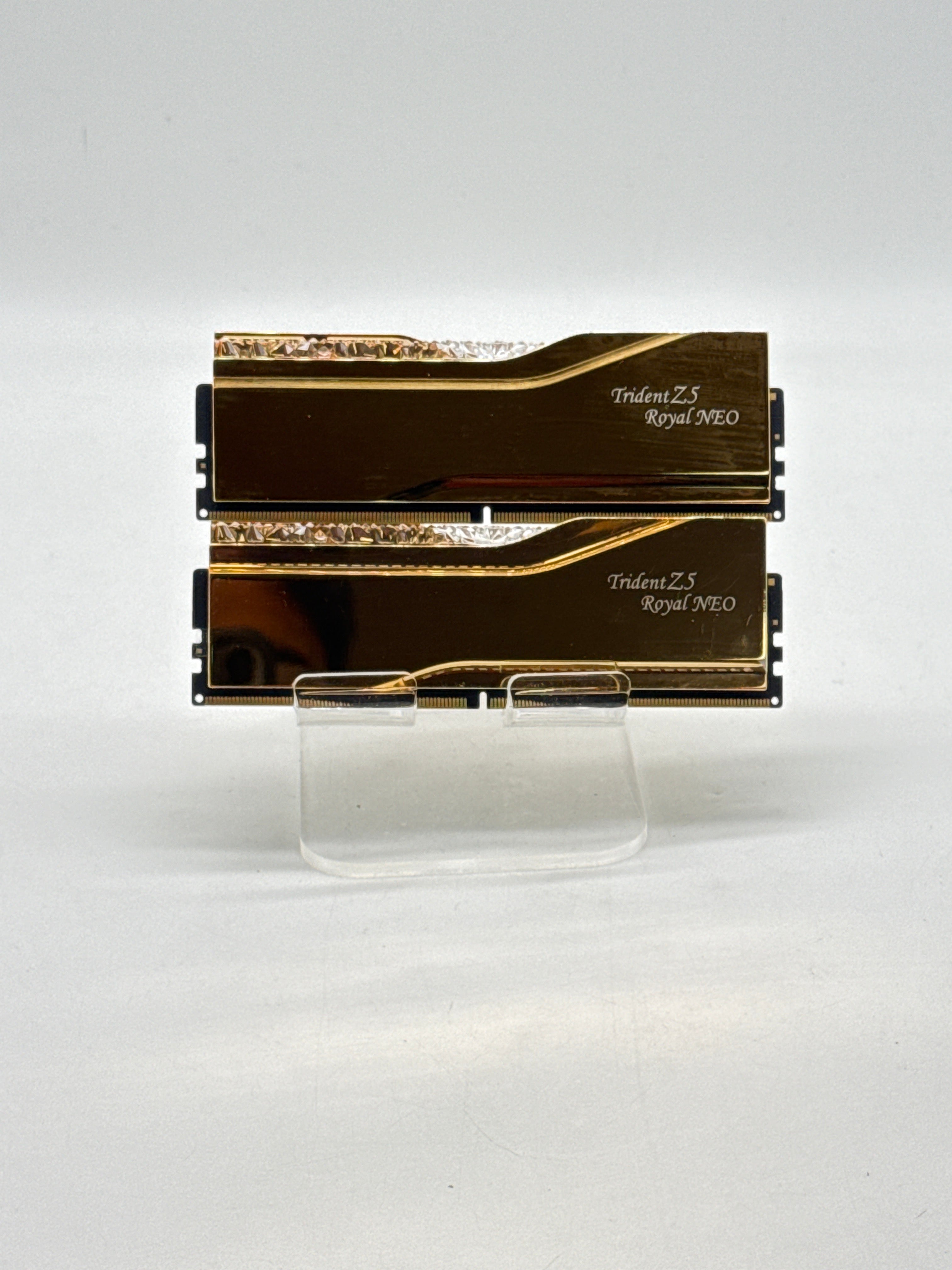 G.Skill Trident Z5 Royal Neo 32GB (2x16GB) DDR5 6400MHz CL30 Gold - Used