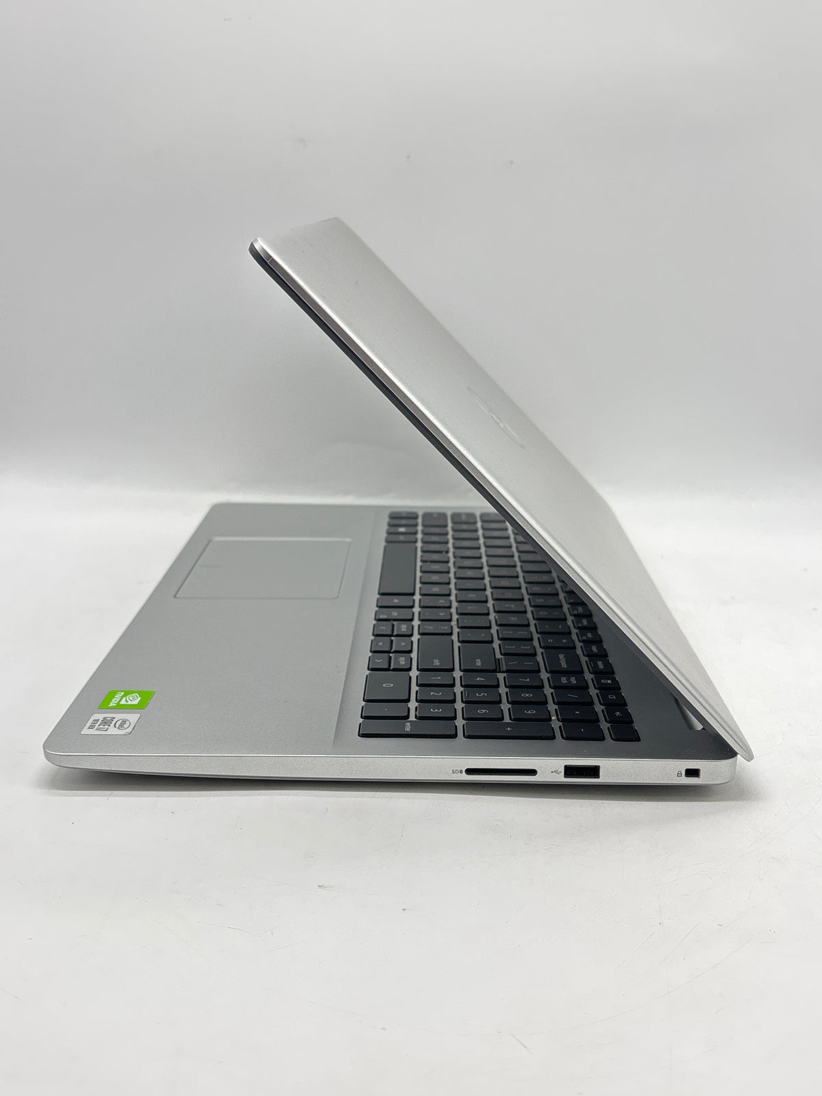 Dell Inspiron 5593 Core i7-1065G7 16GB RAM 512GB SSD 15.6in Laptop - For Parts