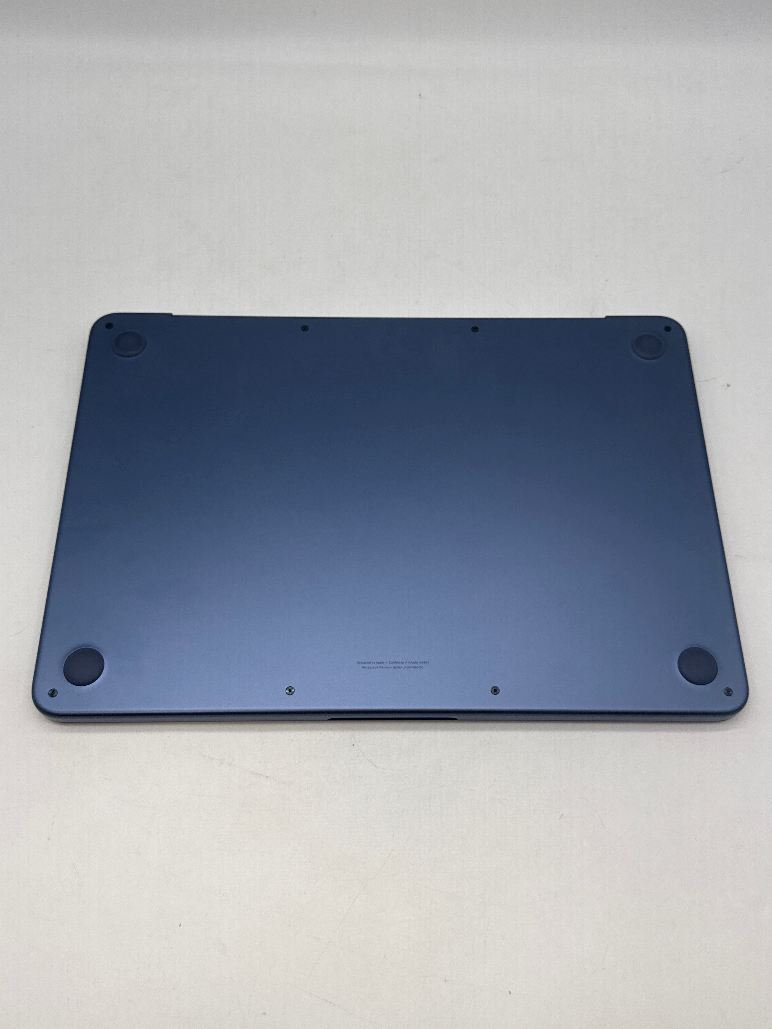 Apple MacBook Neo 13" A18 Pro 8GB RAM 256GB SSD - Used with Box