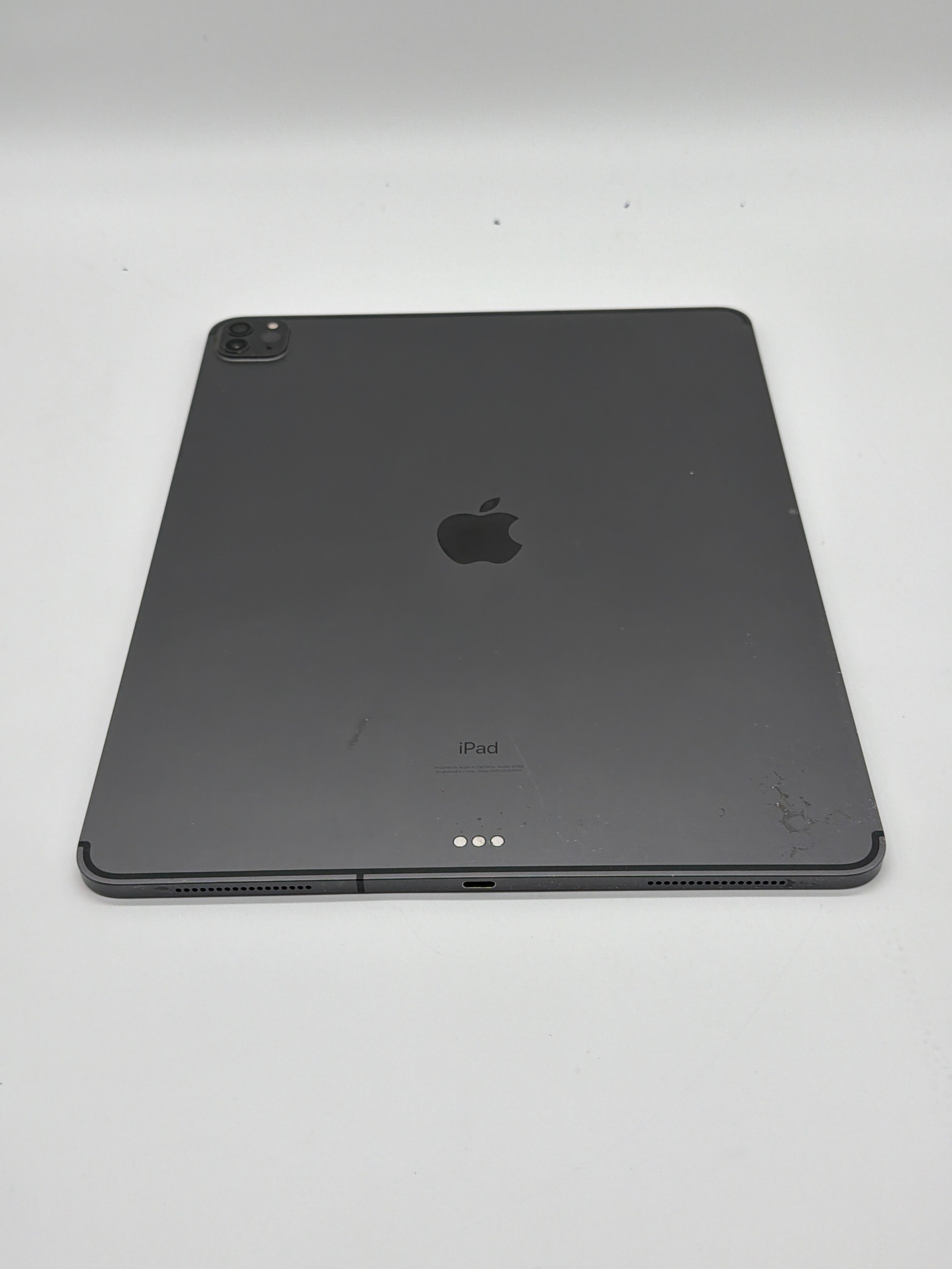 Apple iPad Pro 12.9" (4th Gen) A2069 128GB Wi-Fi Space Gray Cracked Screen