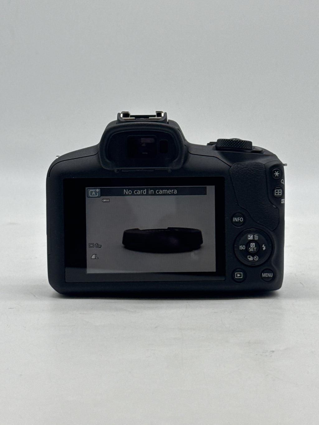 Canon EOS R100 24.1MP Mirrorless w/ RF-S 18-45mm Lens Black - Used