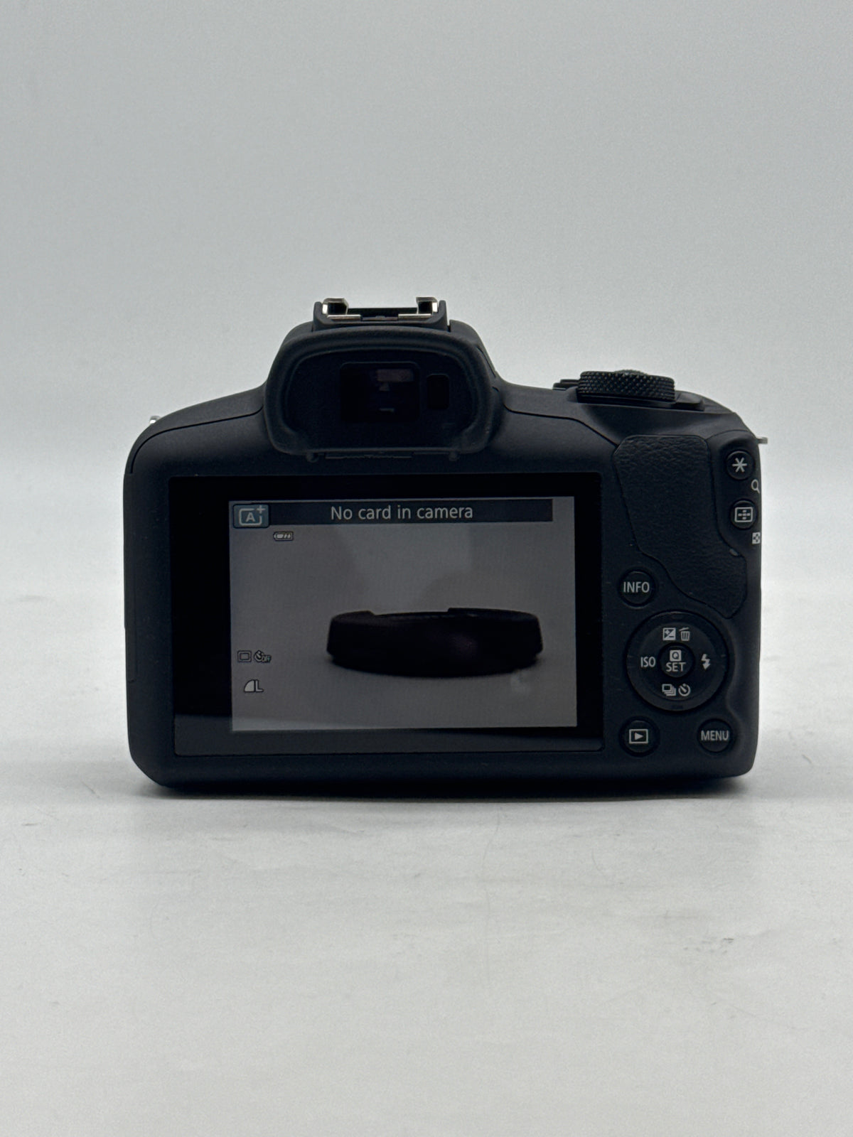 Canon EOS R100 24.1MP Mirrorless w/ RF-S 18-45mm Lens Black - Used