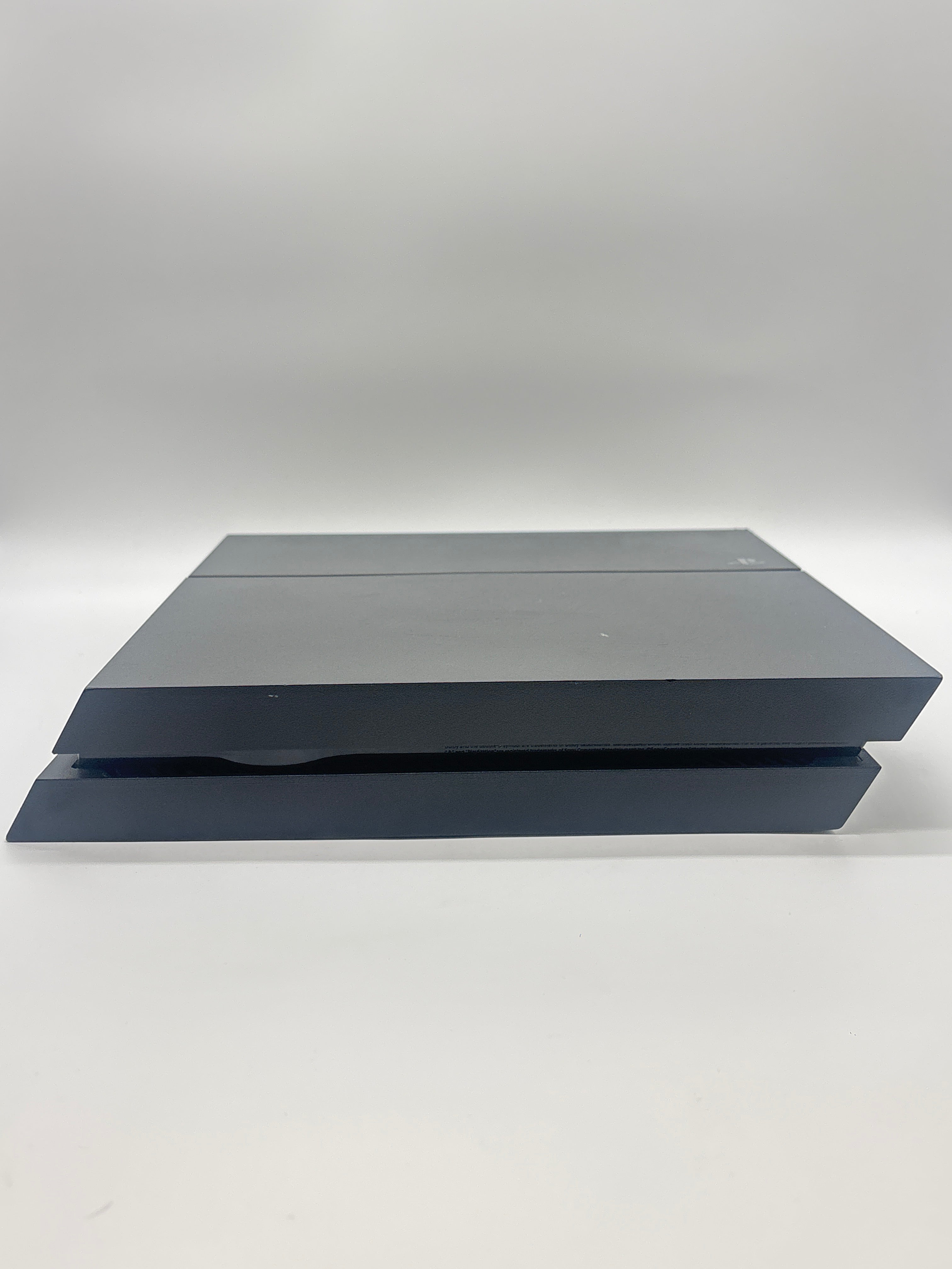 Sony PlayStation 4 CUH-1215A Home Console 512GB Black 2015 Used