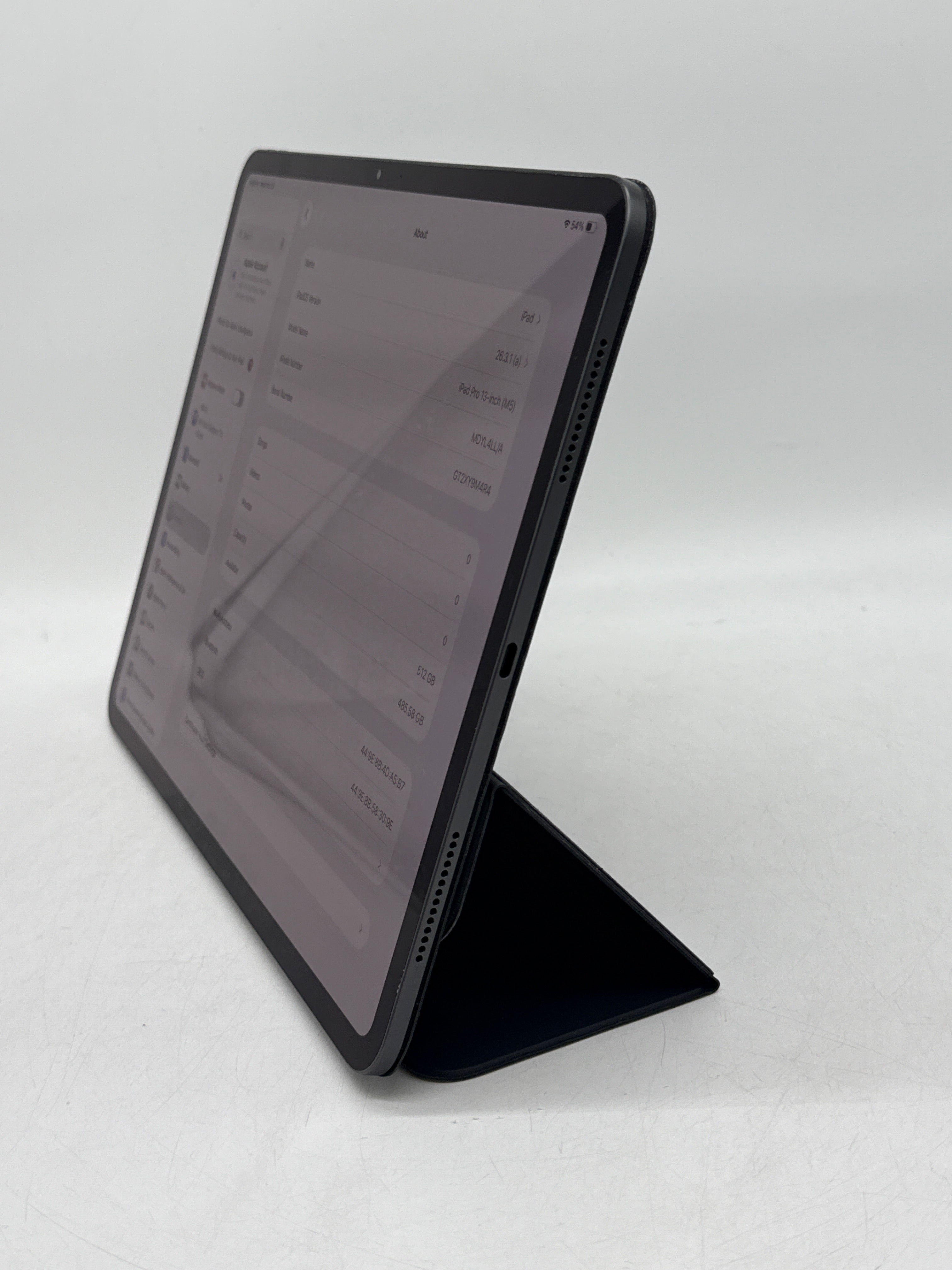 Apple iPad Pro 13-inch (M5) A3361 512GB MDYL4LL/A WIFI - Used