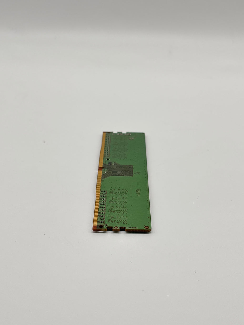 Micron Desktop RAM PC4-2666V-UA2-11 DDR4 8GB - Used