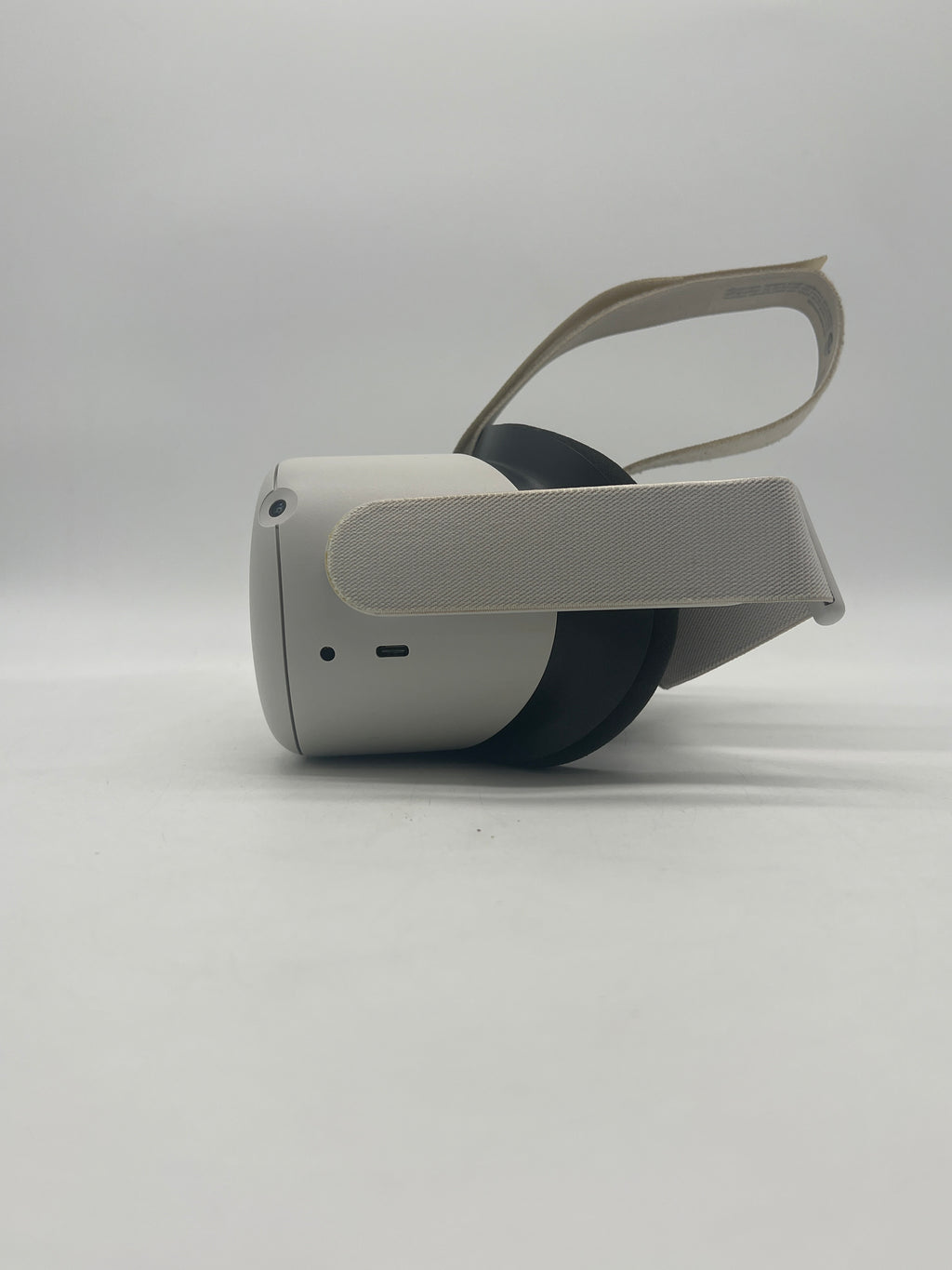 Oculus Quest 2 VR Headset 128 GB White Standalone - Used