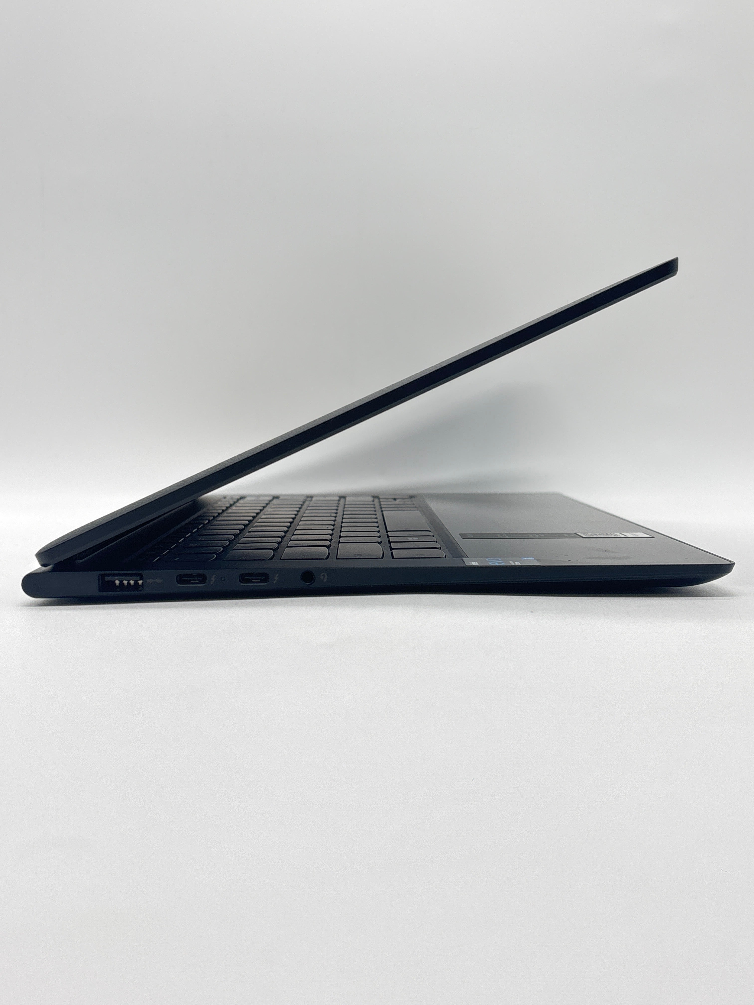 Lenovo Yoga 9 14ITL5 2-in-1 4K i7-1185G7 16GB RAM 512GB SSD
