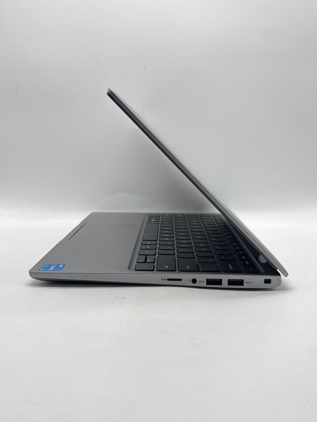 Dell Latitude 3320 13.3" Intel Core i5-1135G7 8GB RAM 256GB SSD Black - Used