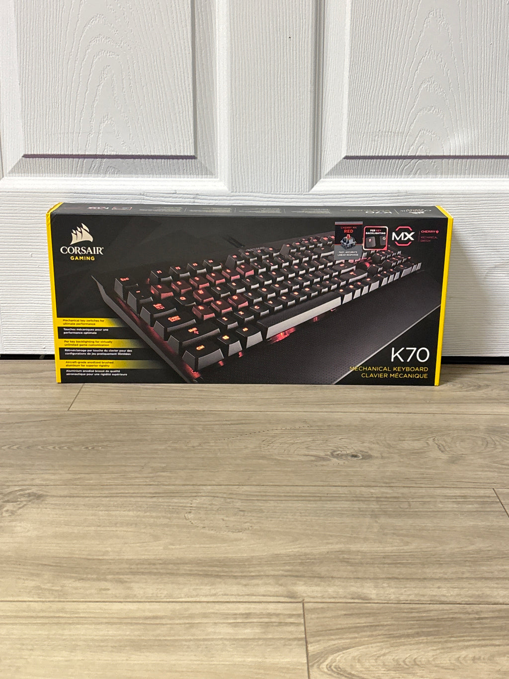 Corsair K70 Gaming Keyboard CHERRY MX Red - New