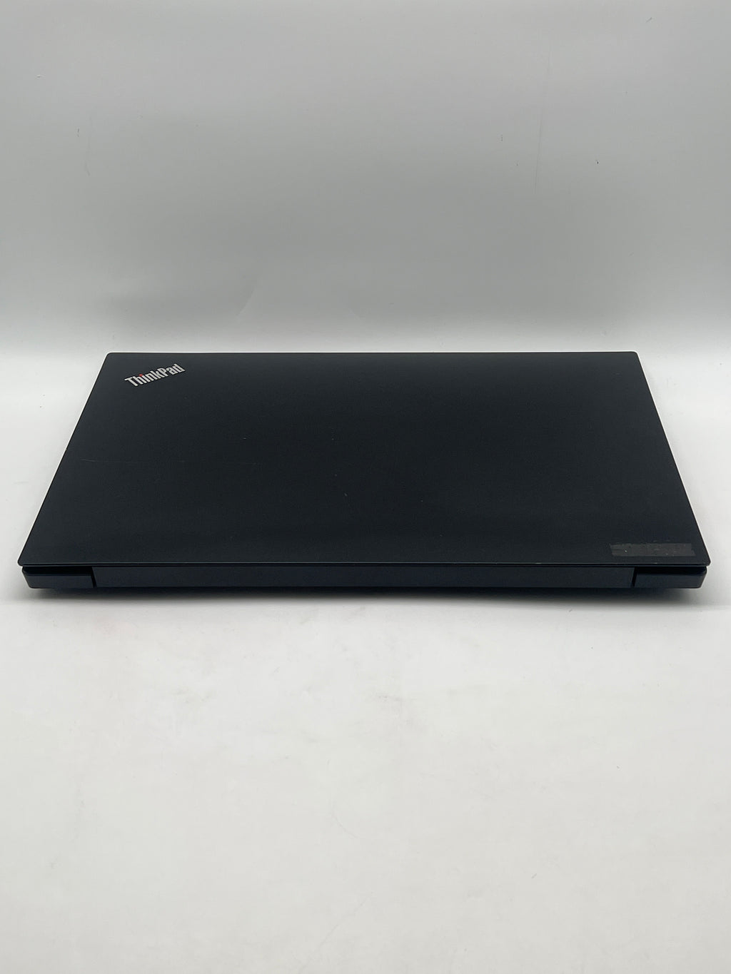 Lenovo ThinkPad E590 i5-8265U 4GB RAM 512GB HDD - For Parts (Bad Battery)
