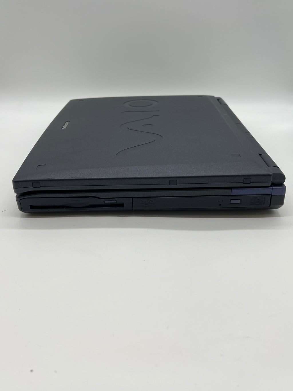 Sony Vaio PCG-FX170 Laptop Black 15 Inch Pentium III 800 MHz For Parts