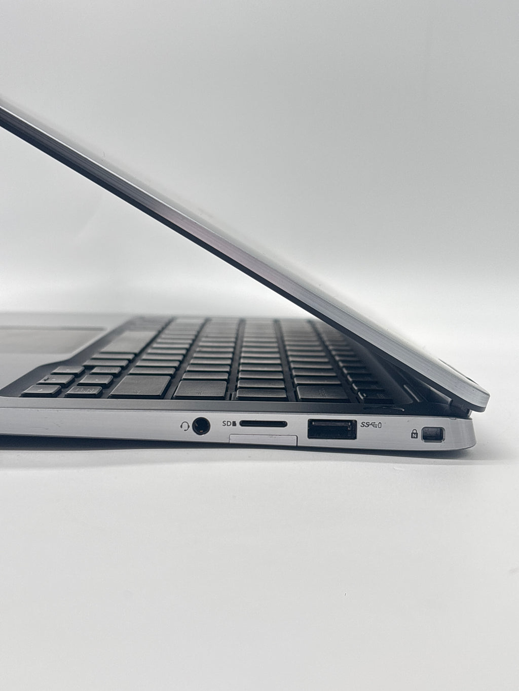 Dell Latitude 7400 2-in-1 i7-8665U 16GB RAM 256GB SSD