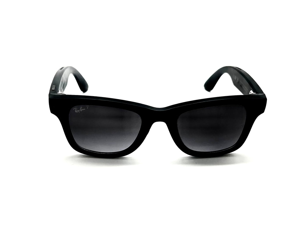 Meta RayBan Wayfarer Black Smart Glasses - Used