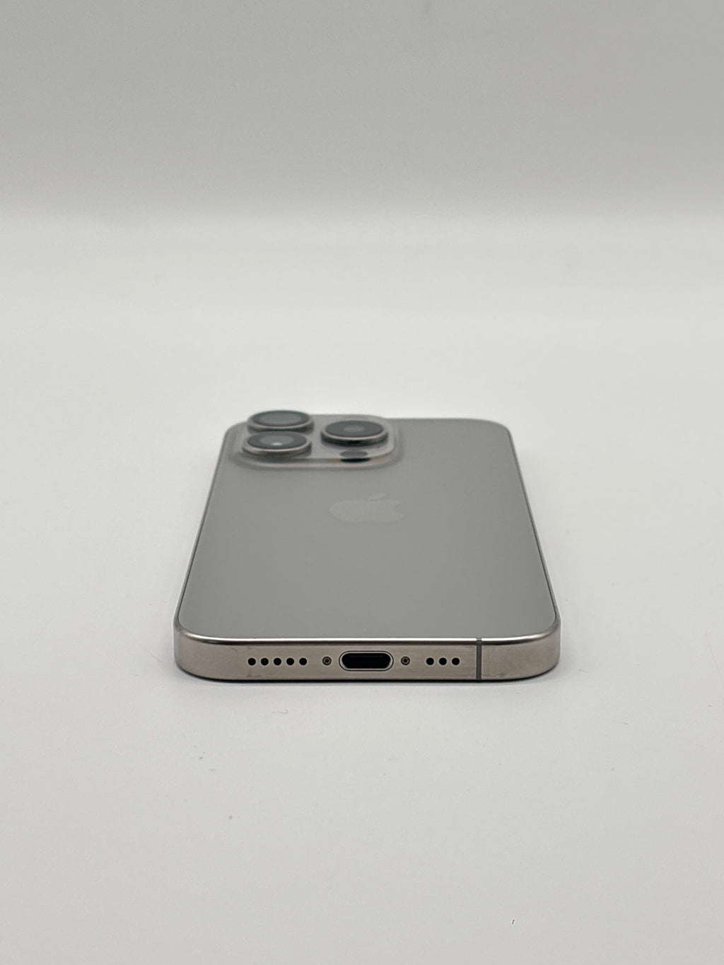 Apple iPhone 15 Pro A2848 128GB Natural Titanium Factory Unlocked - Used