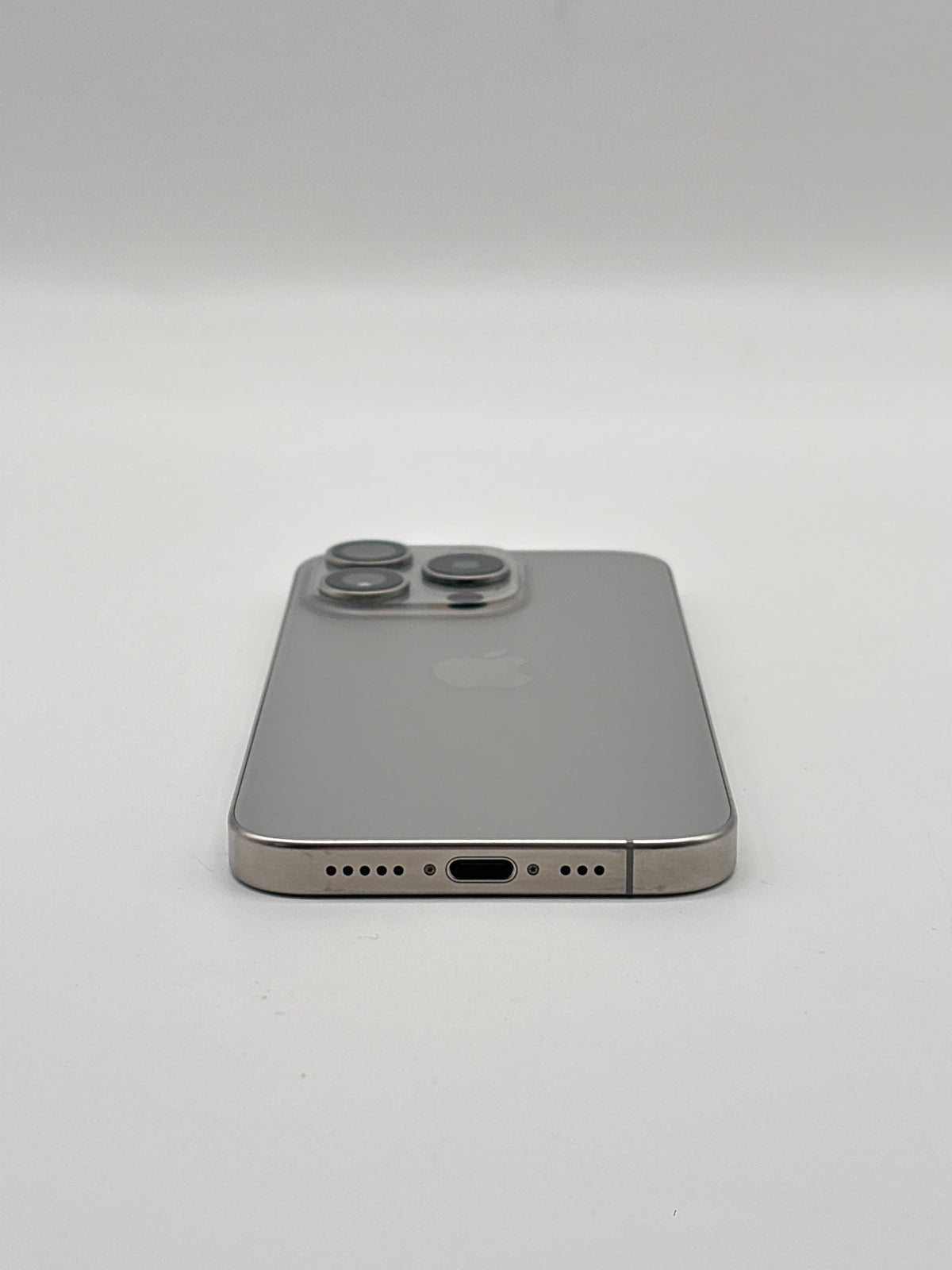 Apple iPhone 15 Pro A2848 128GB Natural Titanium Factory Unlocked - Used
