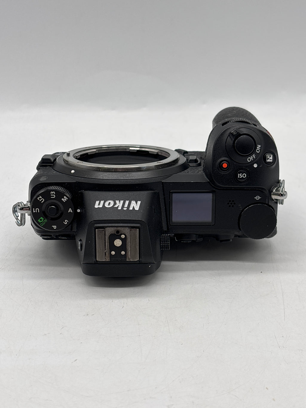 Nikon Z6 Mirrorless w/ NIKKOR Z 24-70mm f/4 S Lens Black - Used