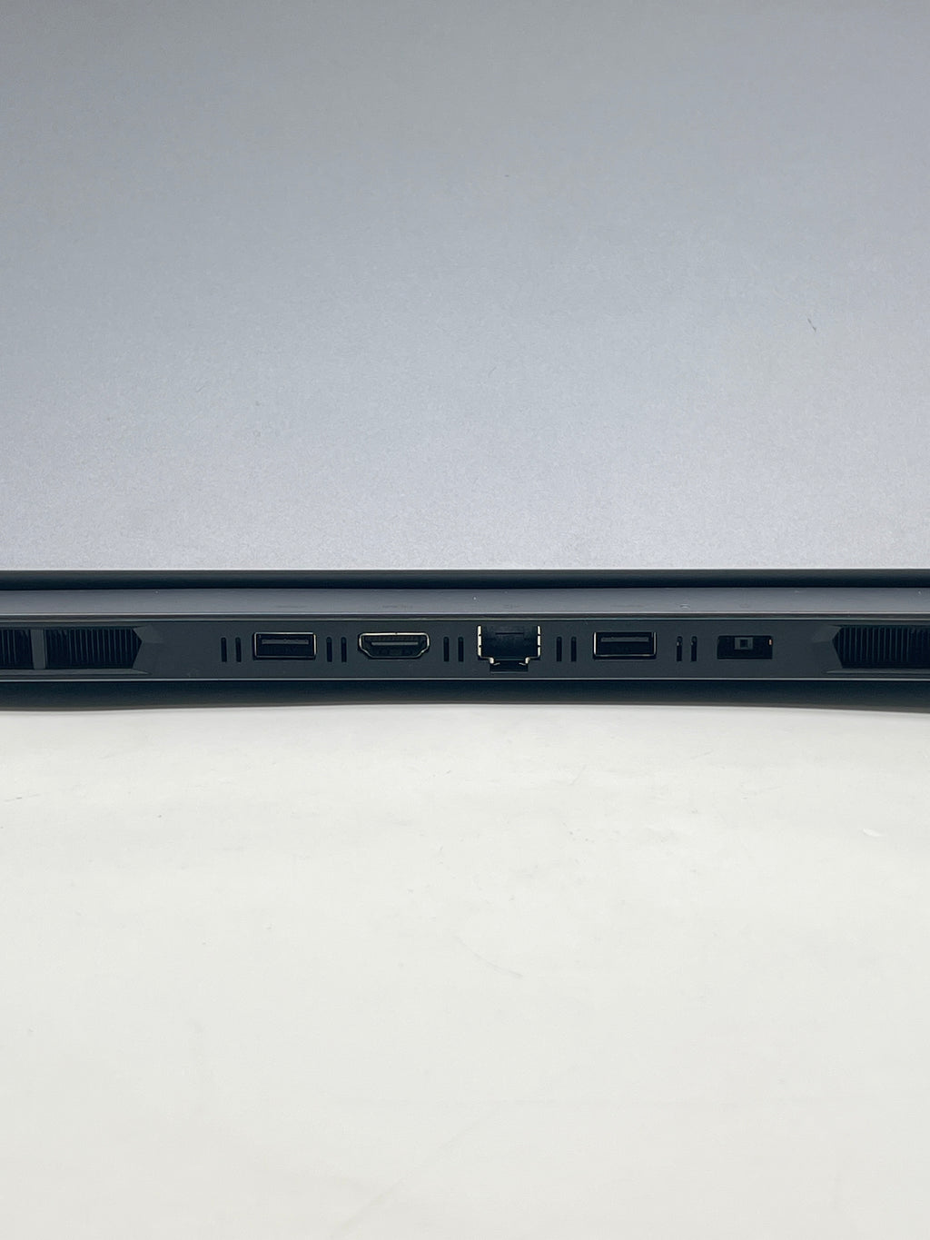 Lenovo LOQ 15arp9 Ryzen 5 7235HS 12GB RAM 512 GB SSD RTX 3050 - For Parts (READ)