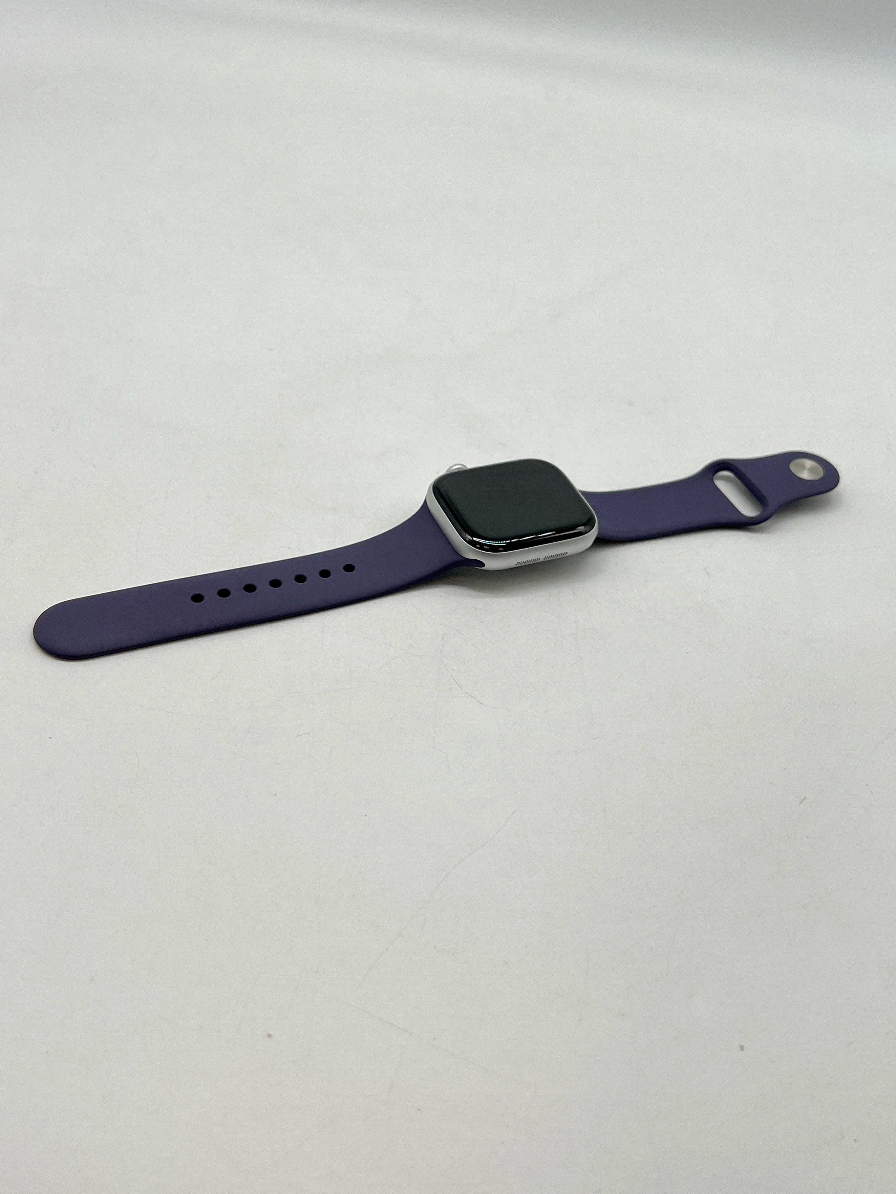 Apple Watch Series 11 42mm Aluminum GPS + Cellular - Used