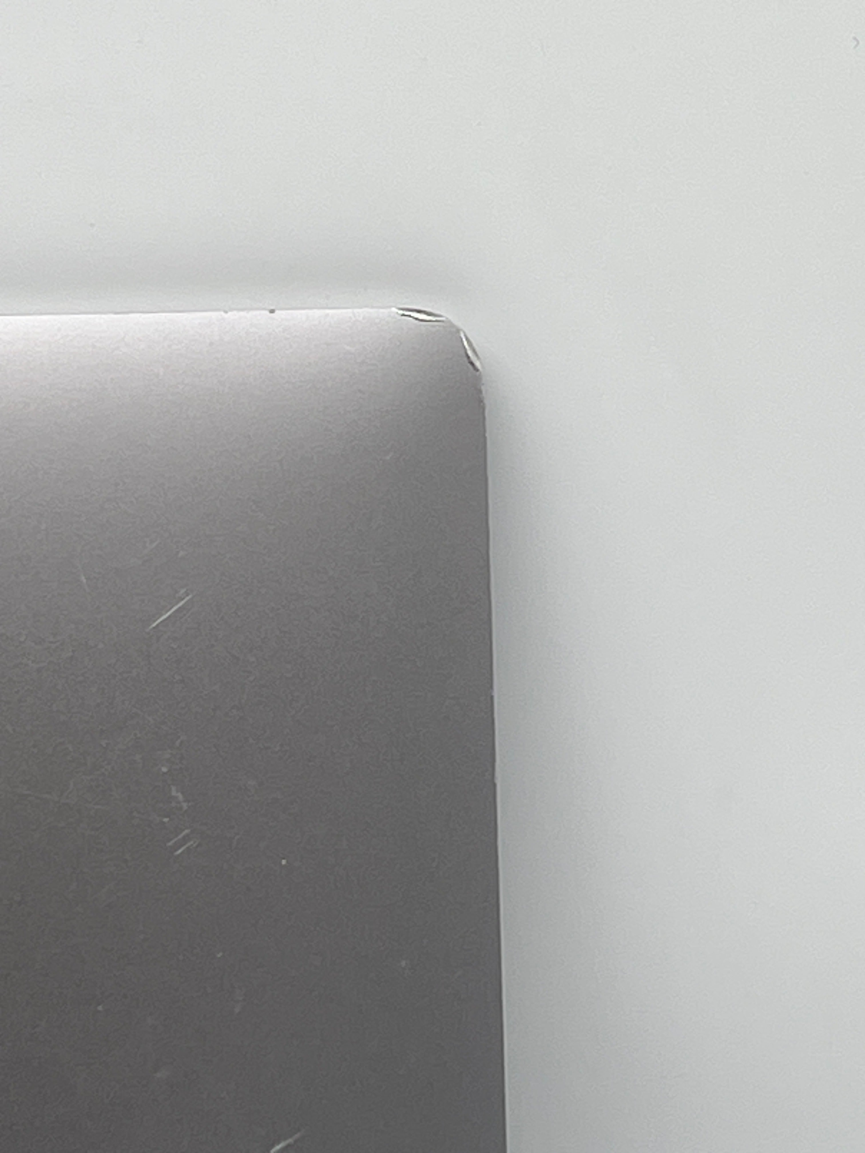 Apple MacBook Pro 15" A1990 Core i7 16GB RAM 256GB SSD Bad Battery