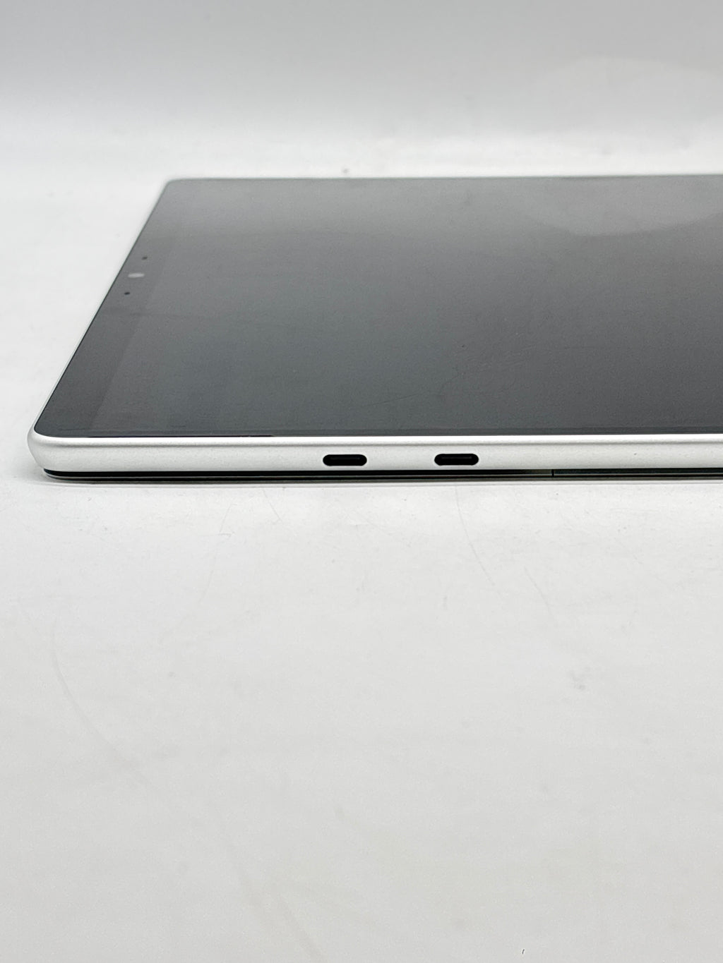Microsoft Surface Pro 9 Core i5-1235U 16GB RAM 256GB SSD - Read