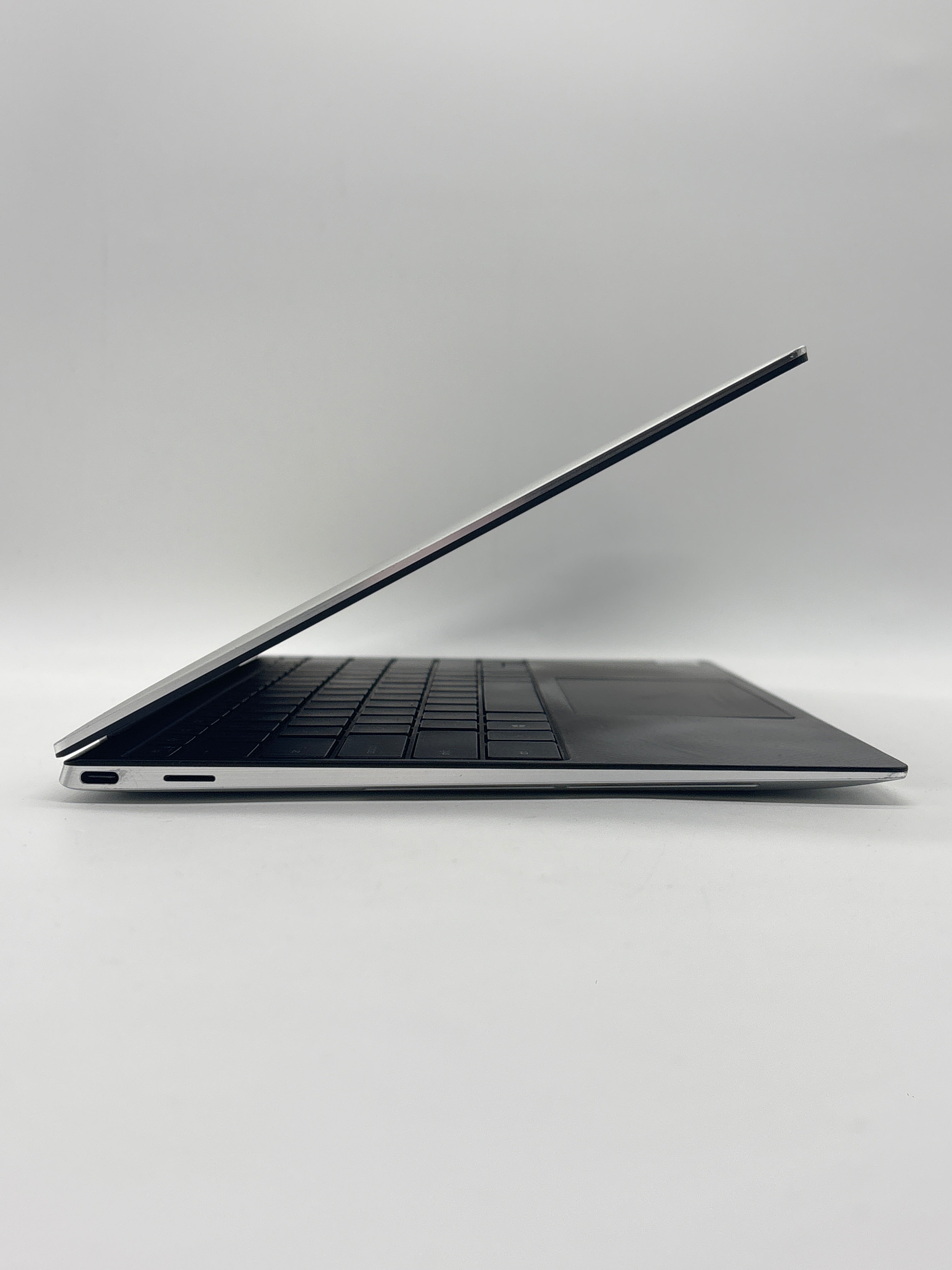 Dell XPS 13 9300 i7-1065g7 16GB RAM 512GB SSD