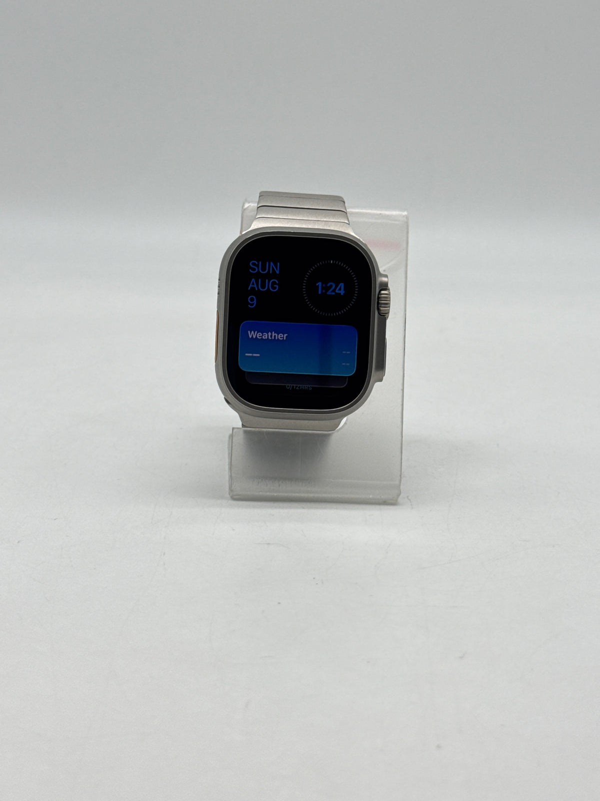 Apple Watch Ultra 2 A2986 49mm GPS + Cellular Natural Titanium - Used