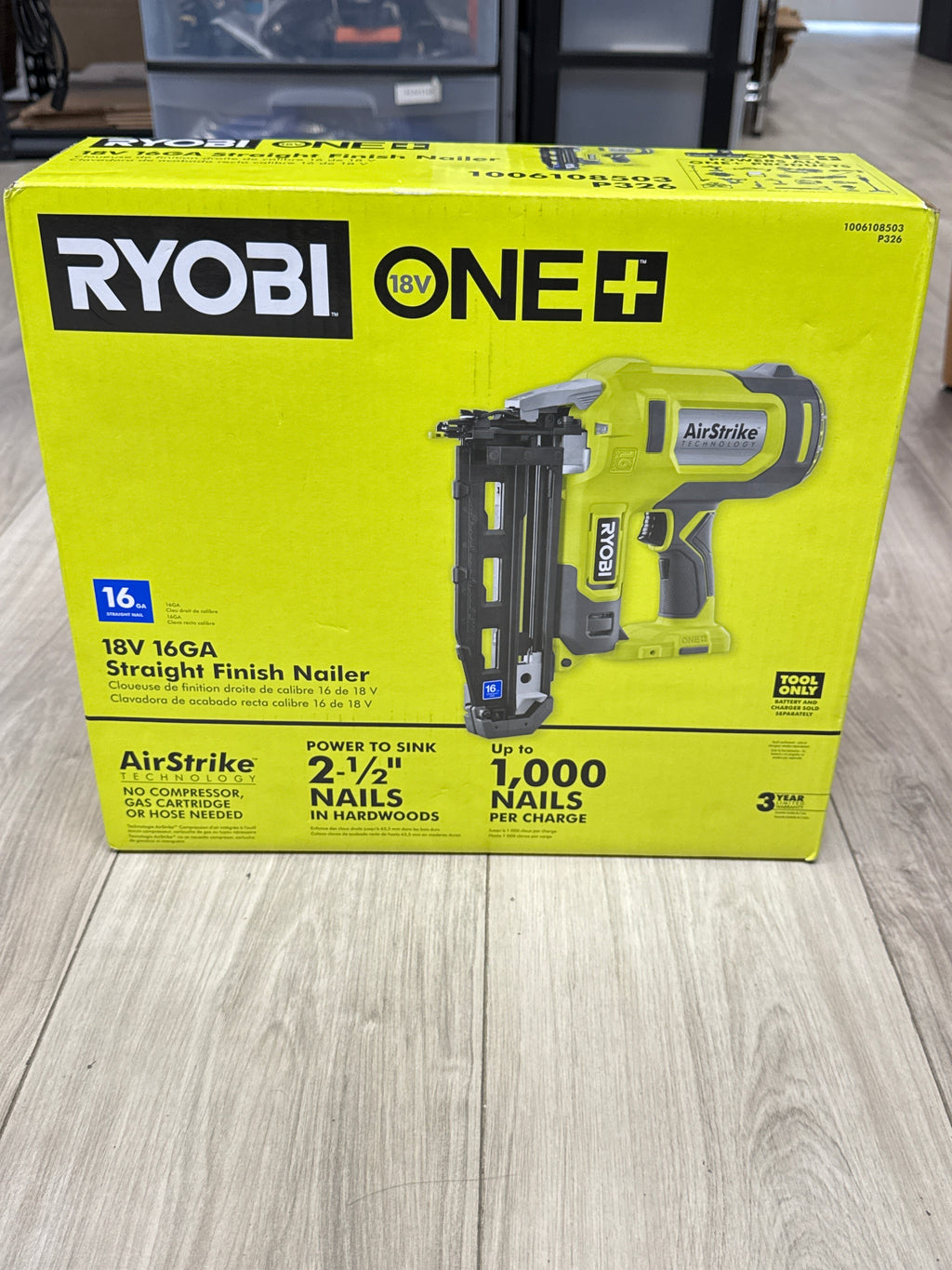 Ryobi P326 ONE+ 18V 18-Gauge Cordless Brad Nailer - New