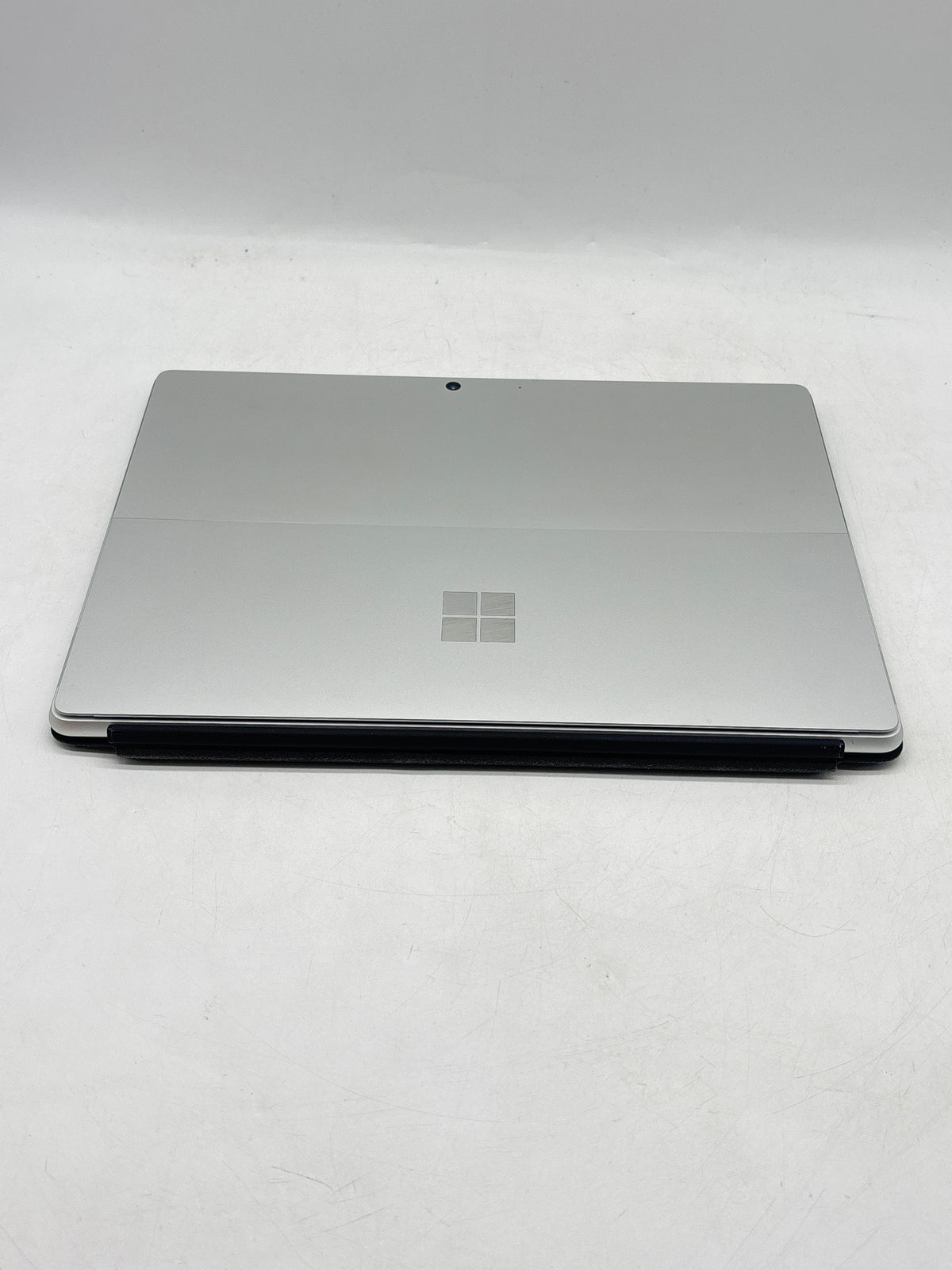 Microsoft Surface Pro 9 Core i5-1235U 16GB RAM 256GB SSD - Read